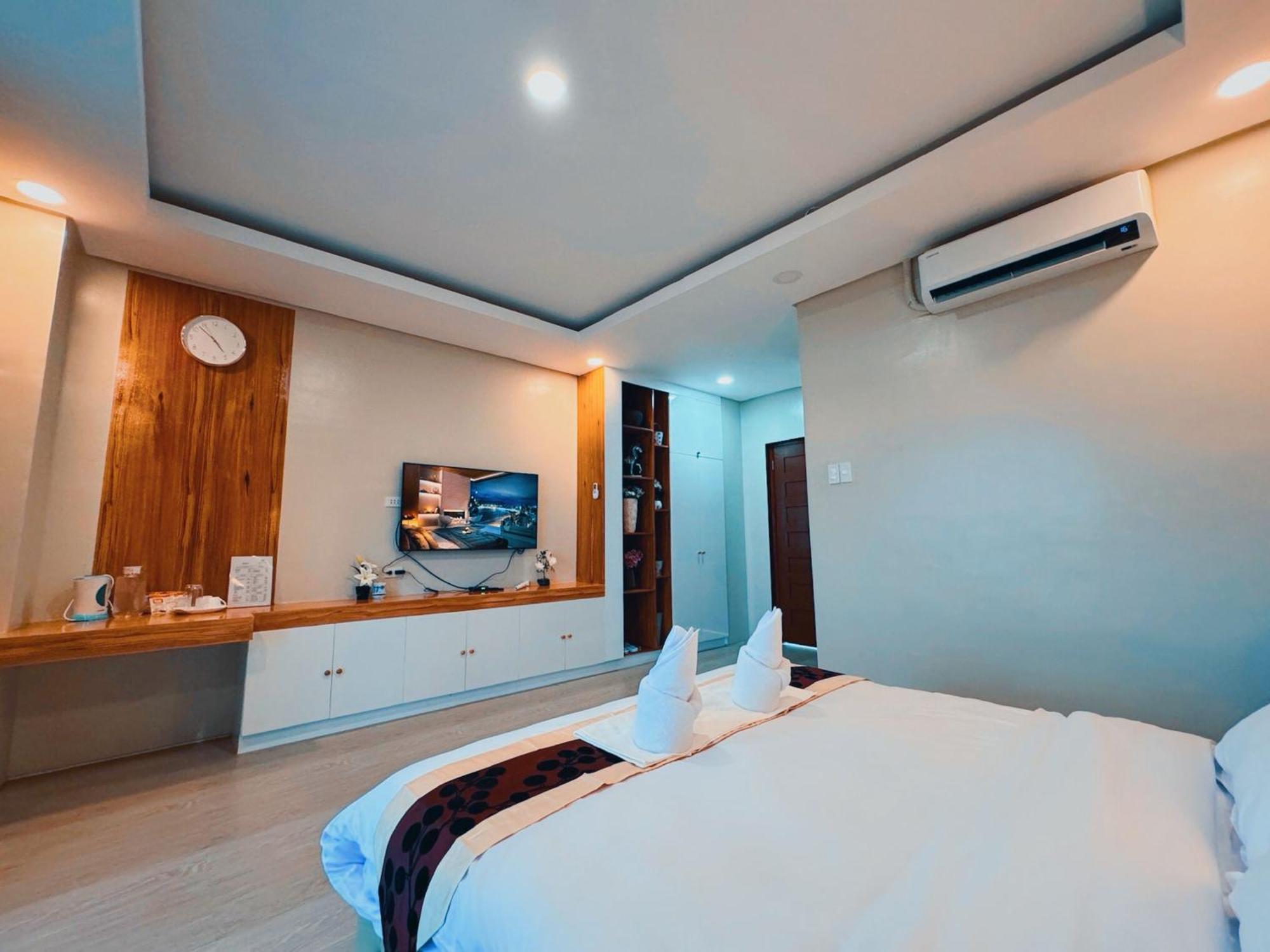De Cairos Mountain And Ocean View Resort *