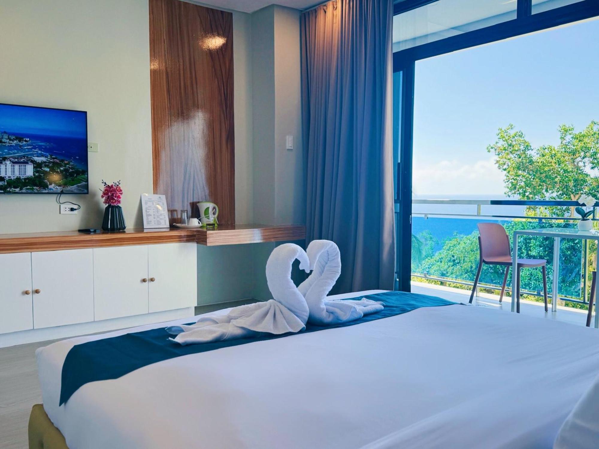 De Cairos Mountain And Ocean View Resort Boljoon