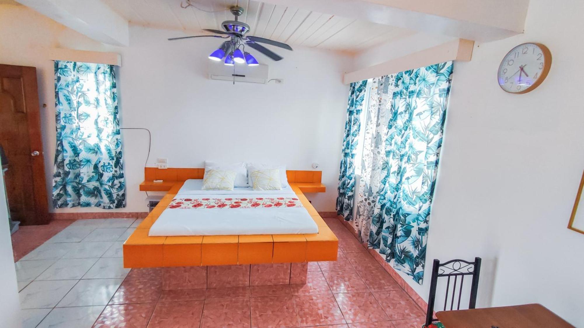 La Casa Alemanya Apartamento Moalboal