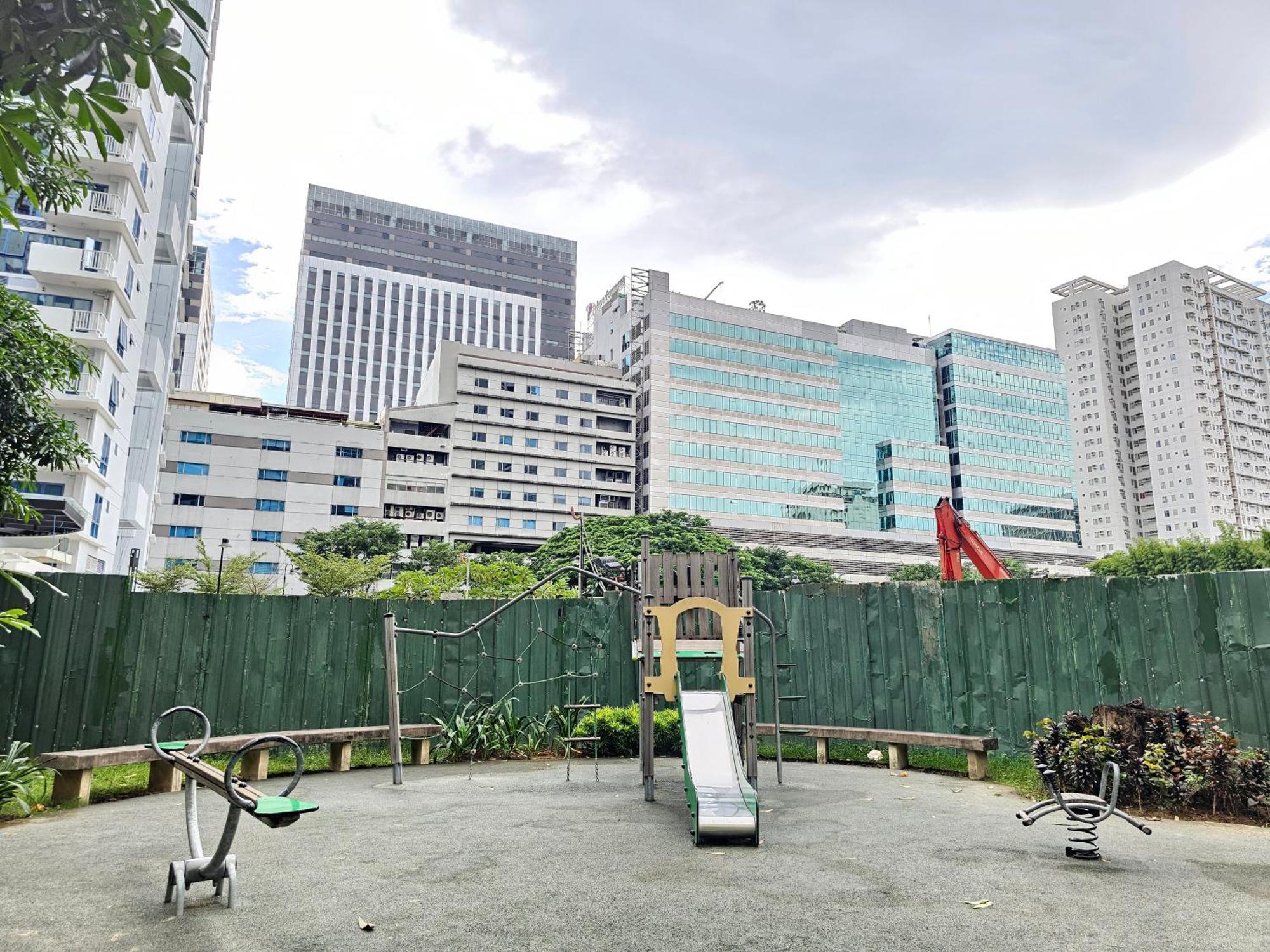 26th Sky View Aparthotel *