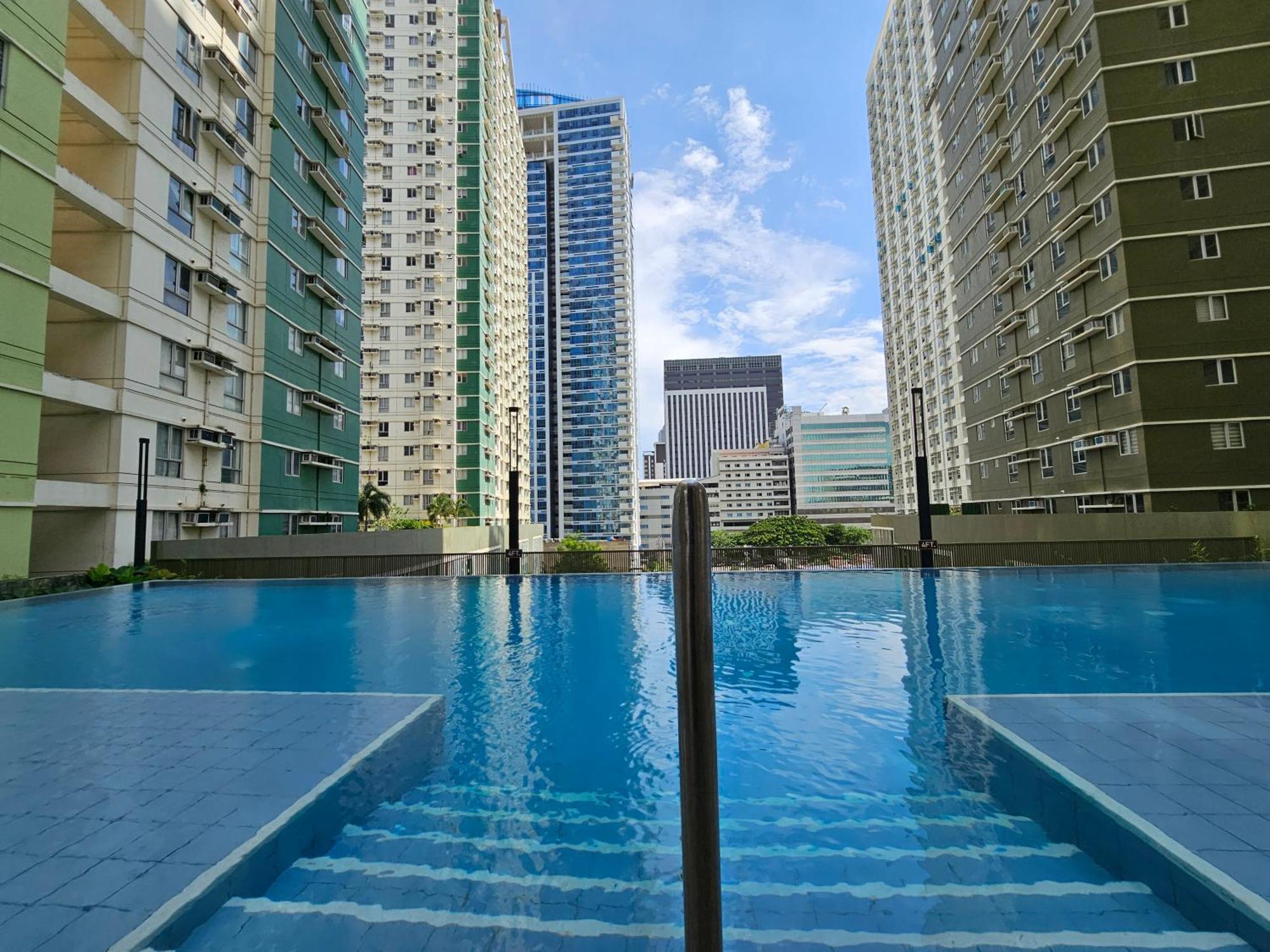26th Sky View * Cebu