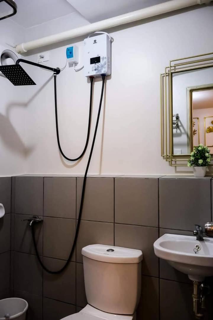 2br Unit Villahermia Staycation, Cebu Apartment *