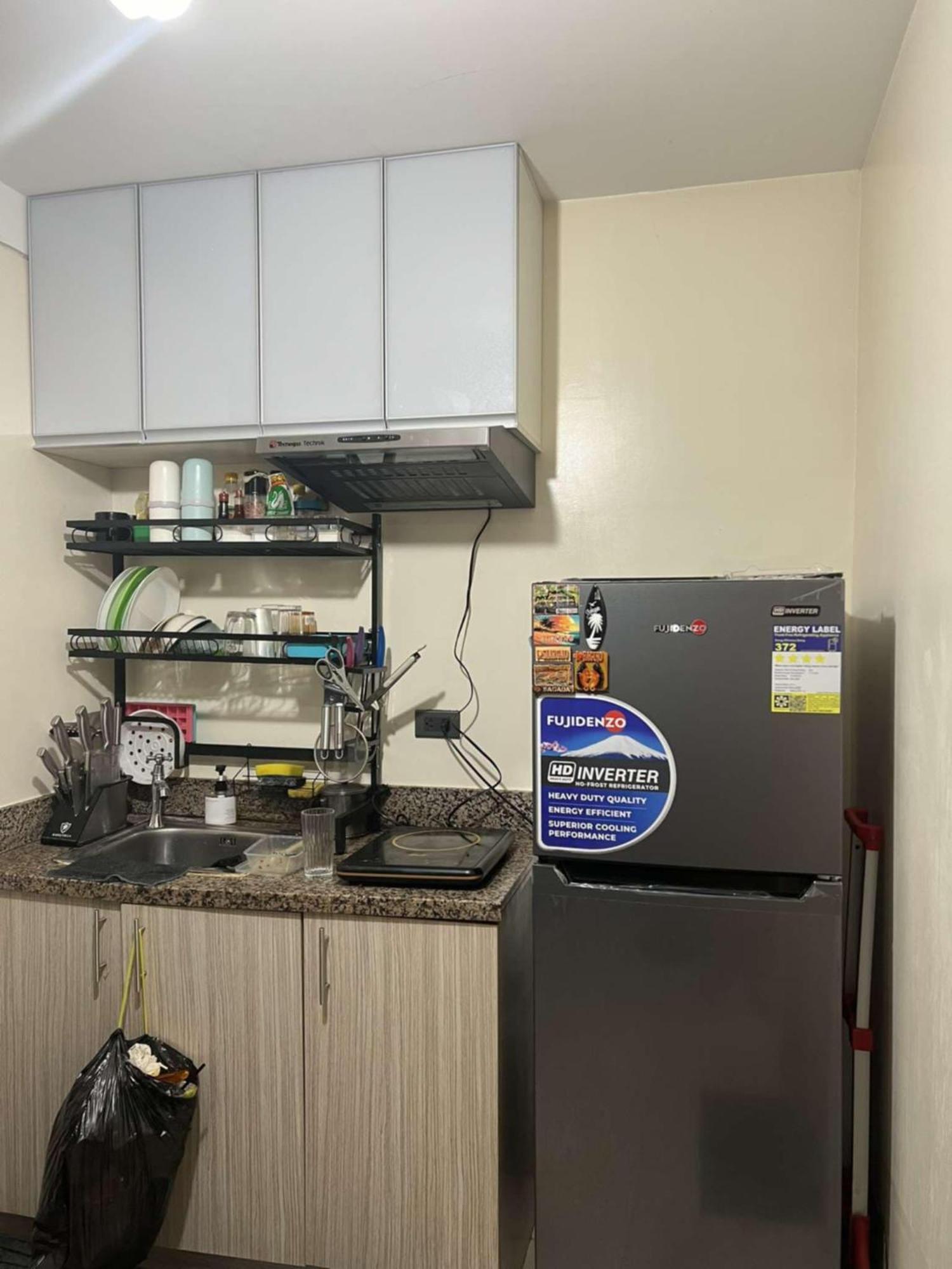 2br Unit Villahermia Staycation, Cebu *