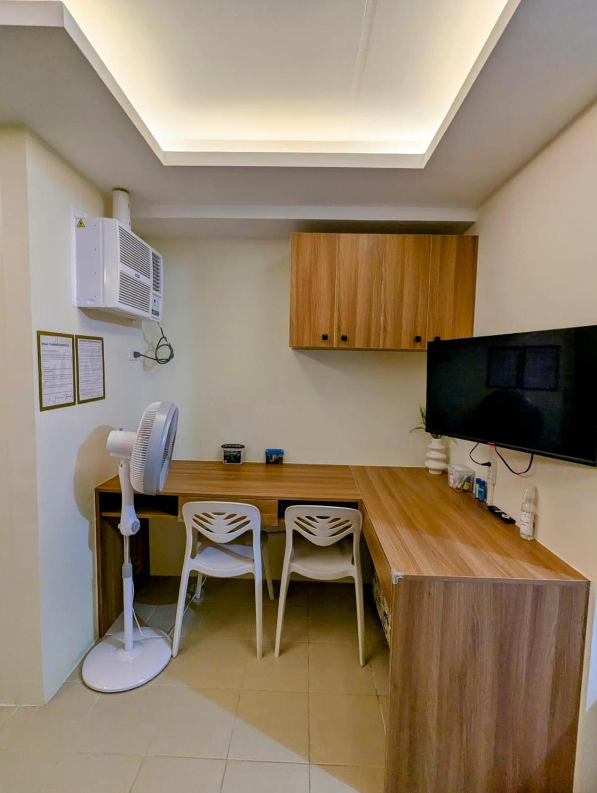 King Bed, Big Kitchen, Fast Wifi, Near Airport * Lapu-Lapu City