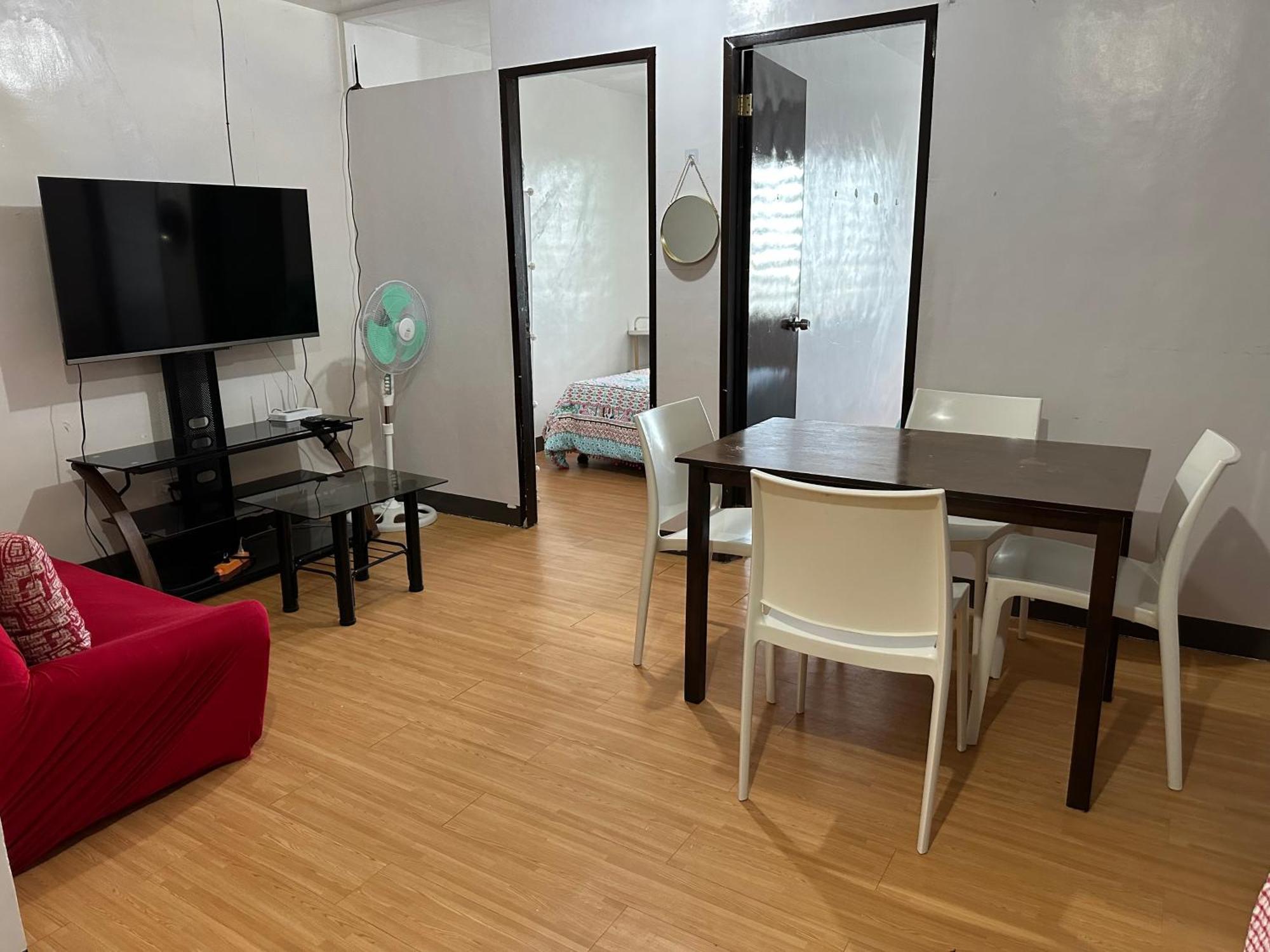 2 Bedroom Unit-wifi-a/c-hot Shower * Cebu
