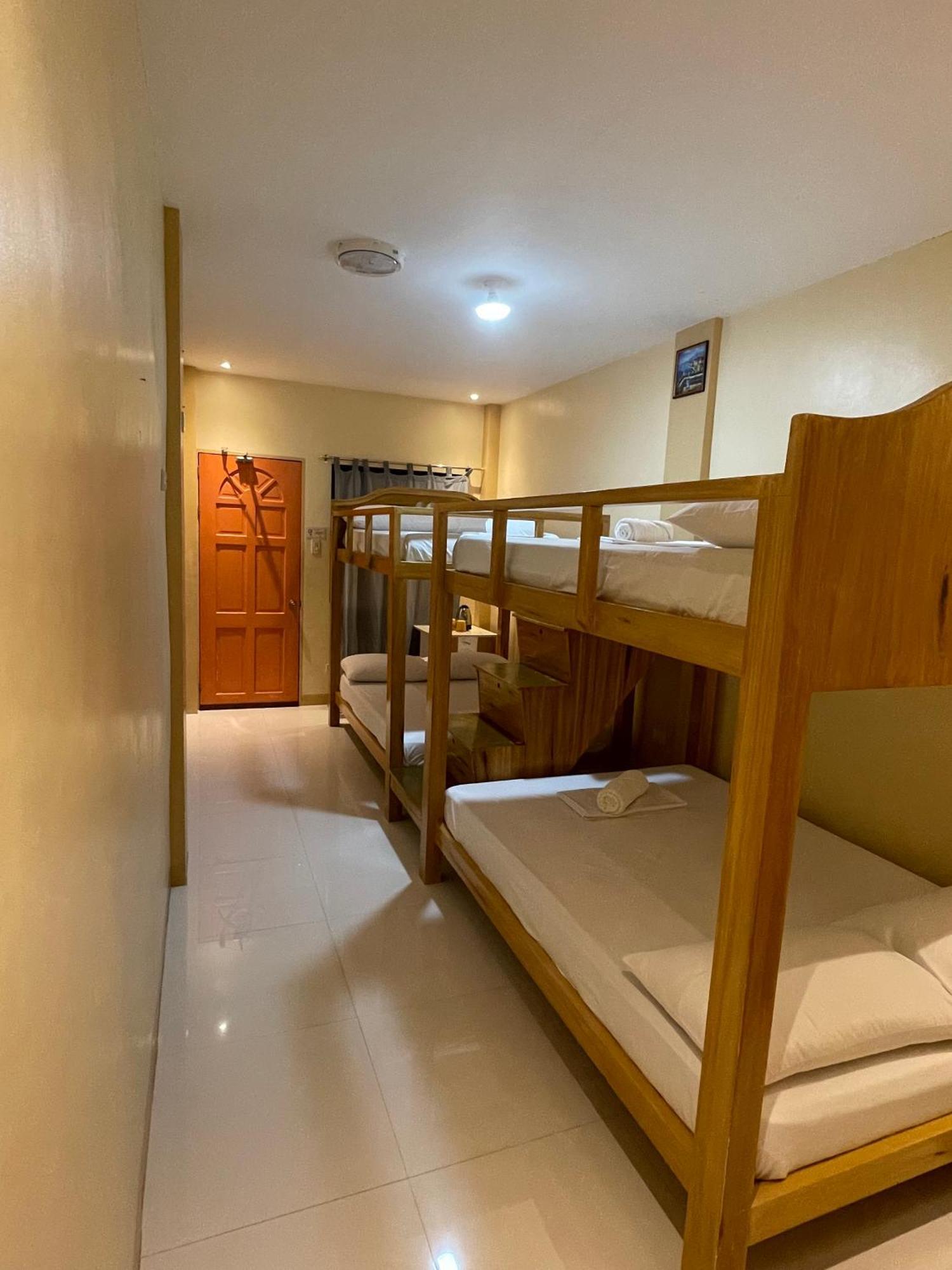 Guest house Susada's