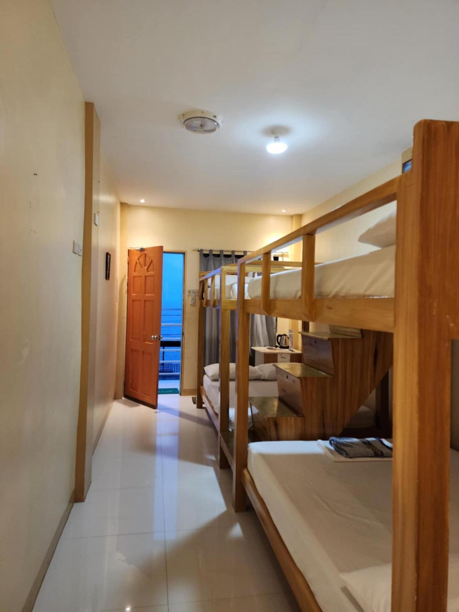 Susada's Guest house Oslob
