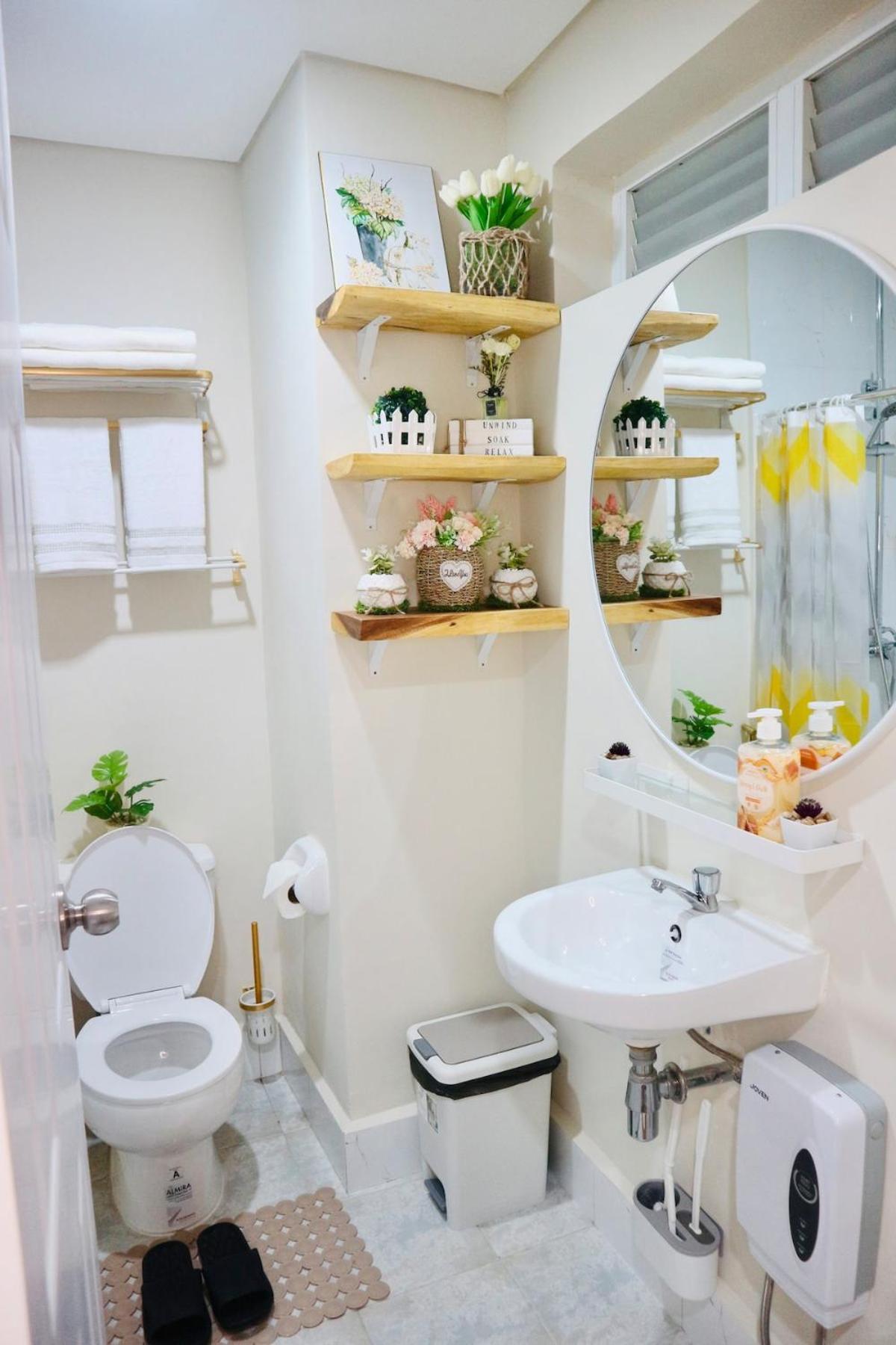Apartment 111b Amani Grand Residences Condotel Near Mactan Airport Lapu-Lapu City
