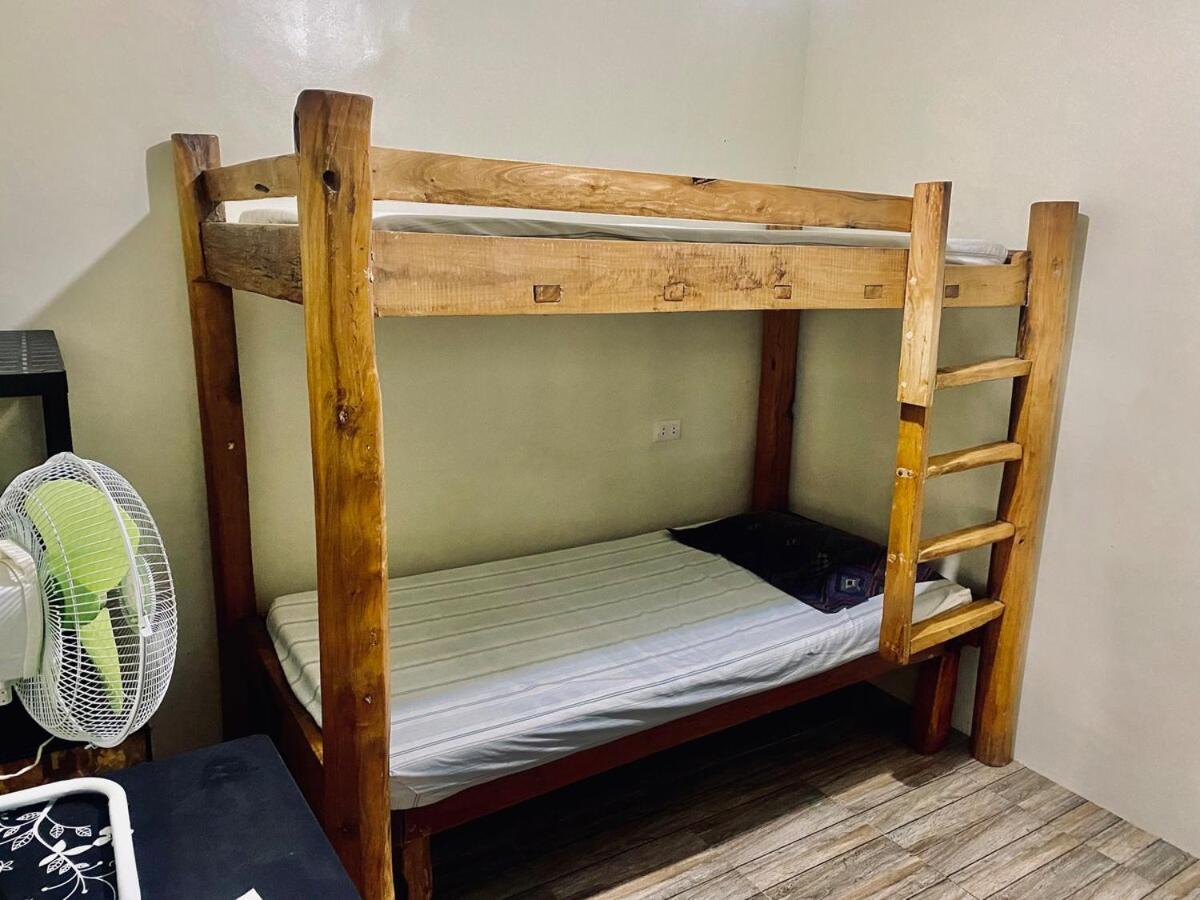 Private Nature Abode Near Beaches And Springs Bahay bakasyunan Tabogon