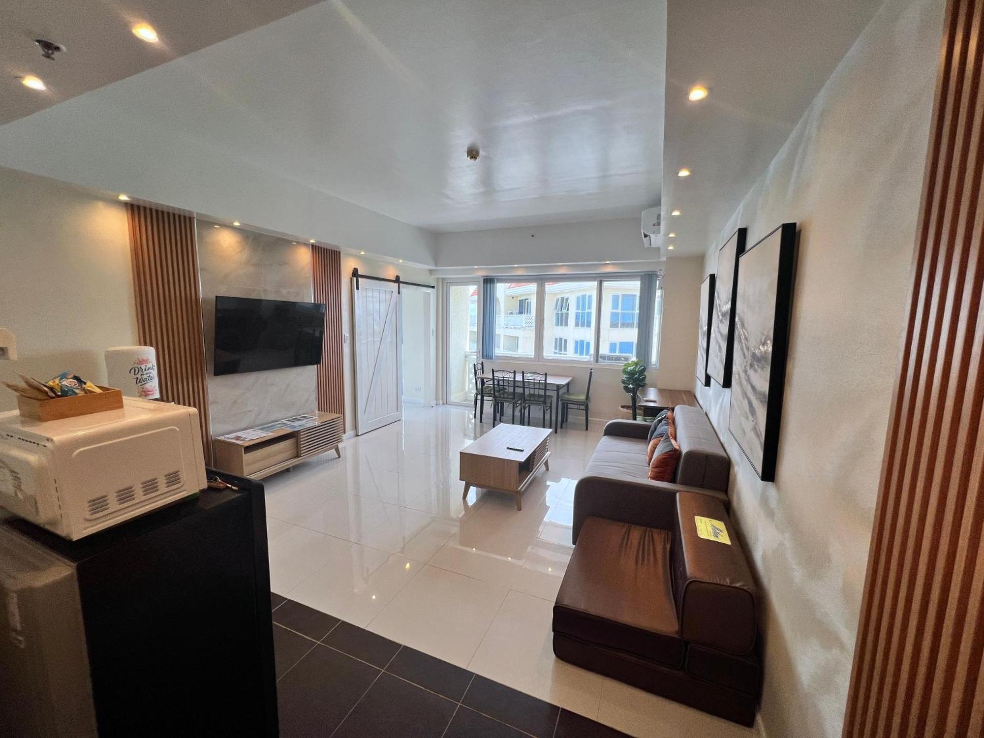 La Mirada Residences Sea-view
