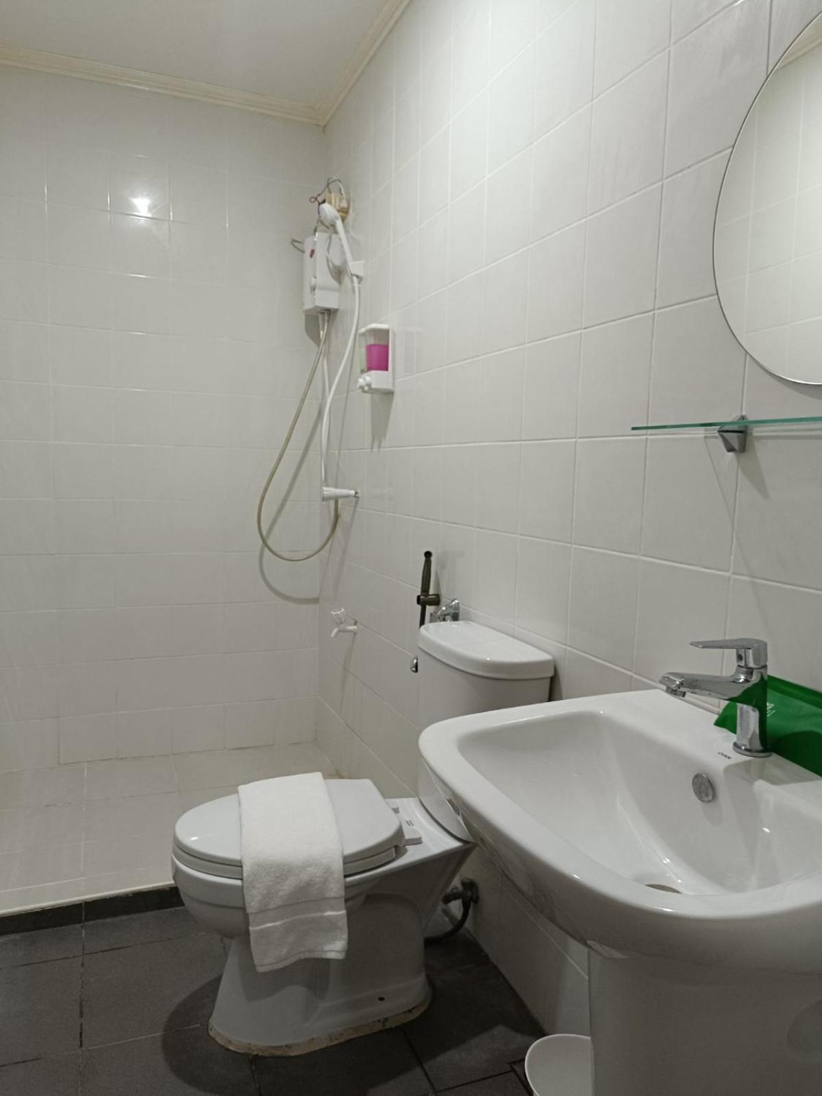 Northomes By Hiverooms Hotel *