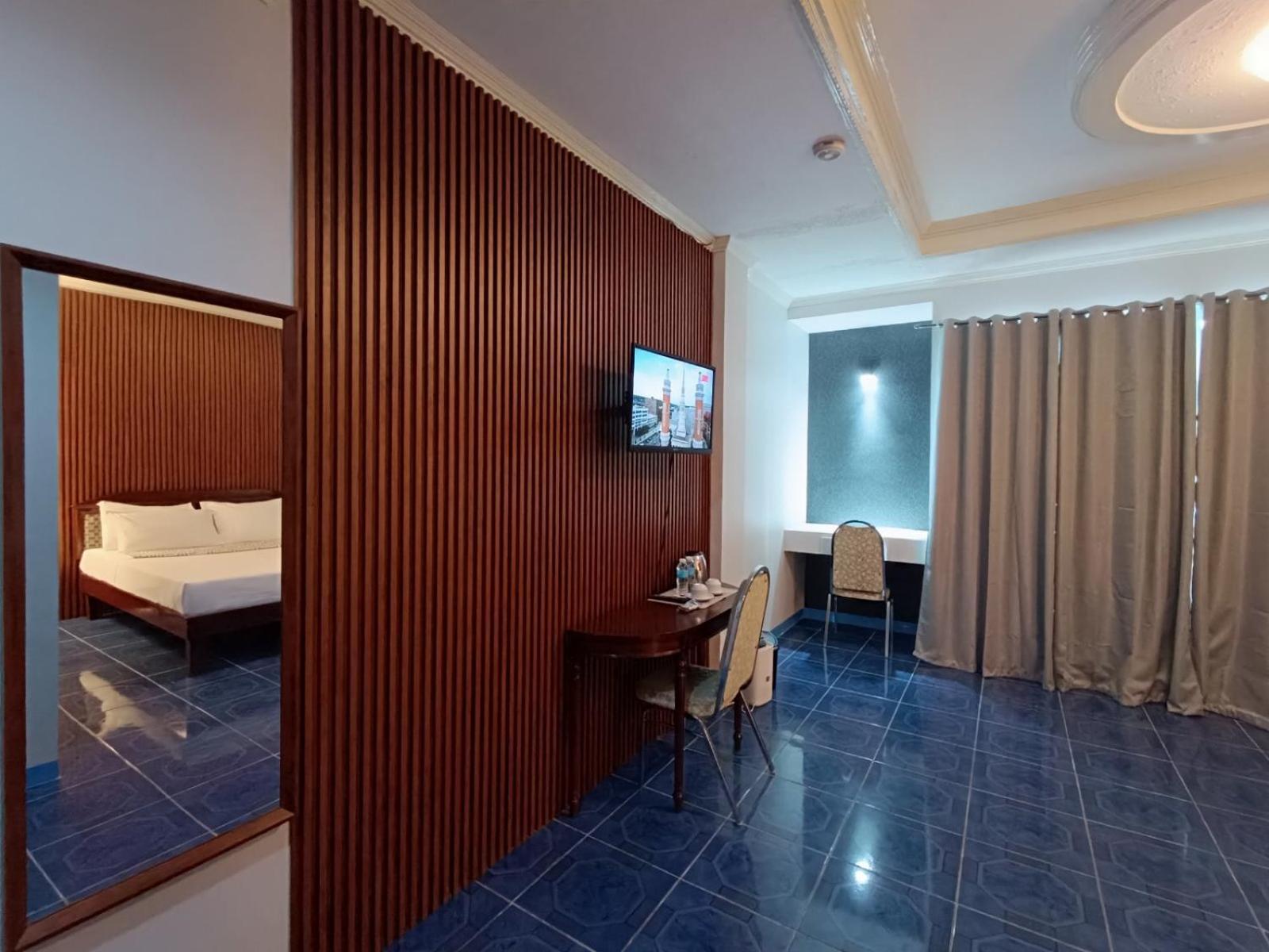 Northomes By Hiverooms Hotel *