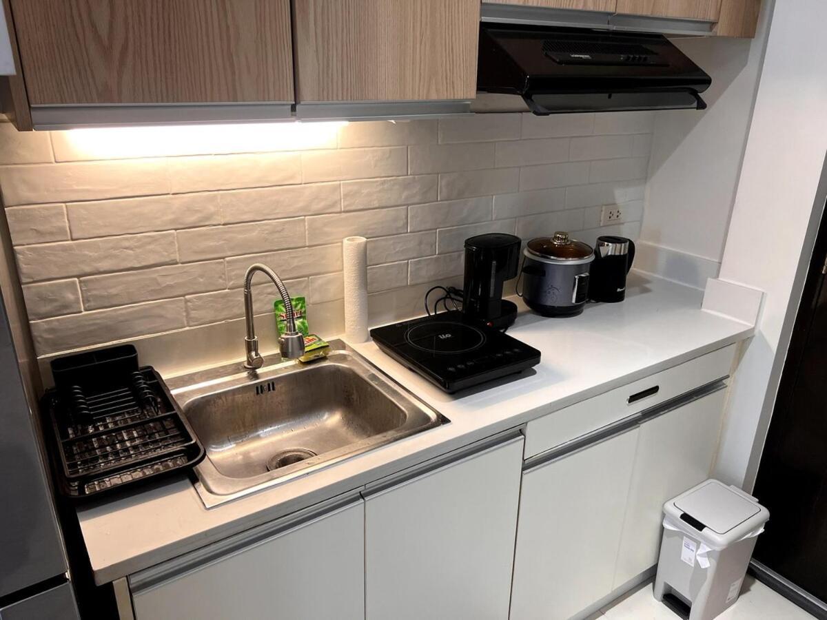 Bamboo Bay T1 Unit 3u Internet Netflix Apartment *