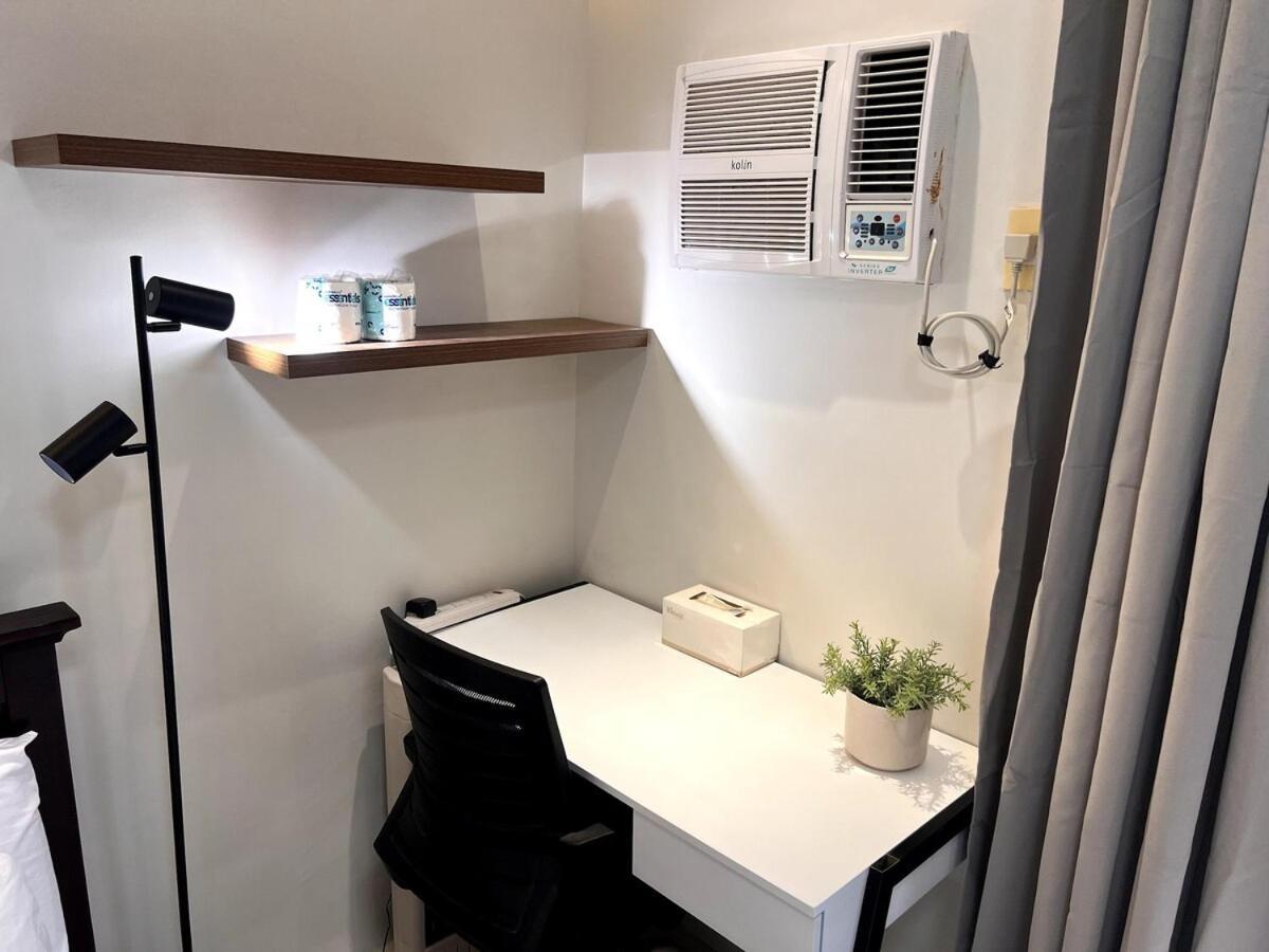 Bamboo Bay T1 Unit 3u Internet Netflix Mandaue City