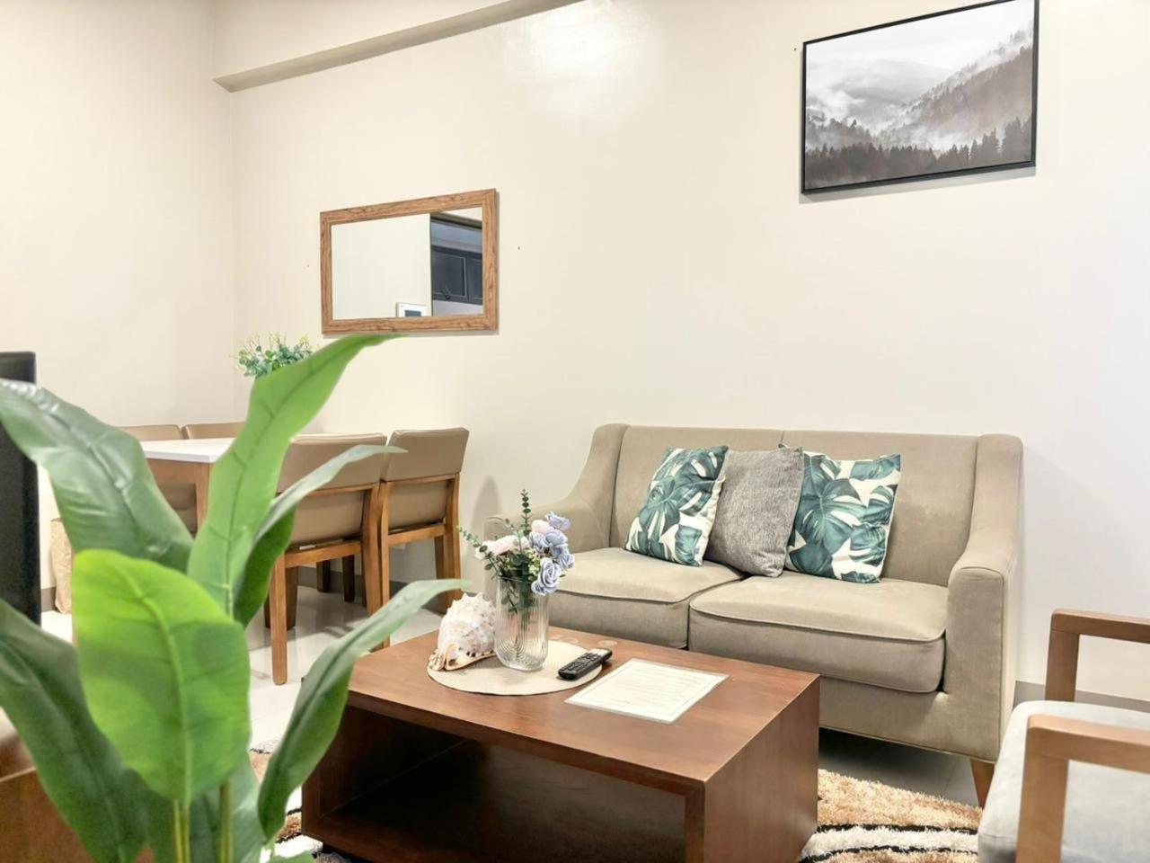 One Manchester Place, Mactan Newtown Apartment Lapu-Lapu City
