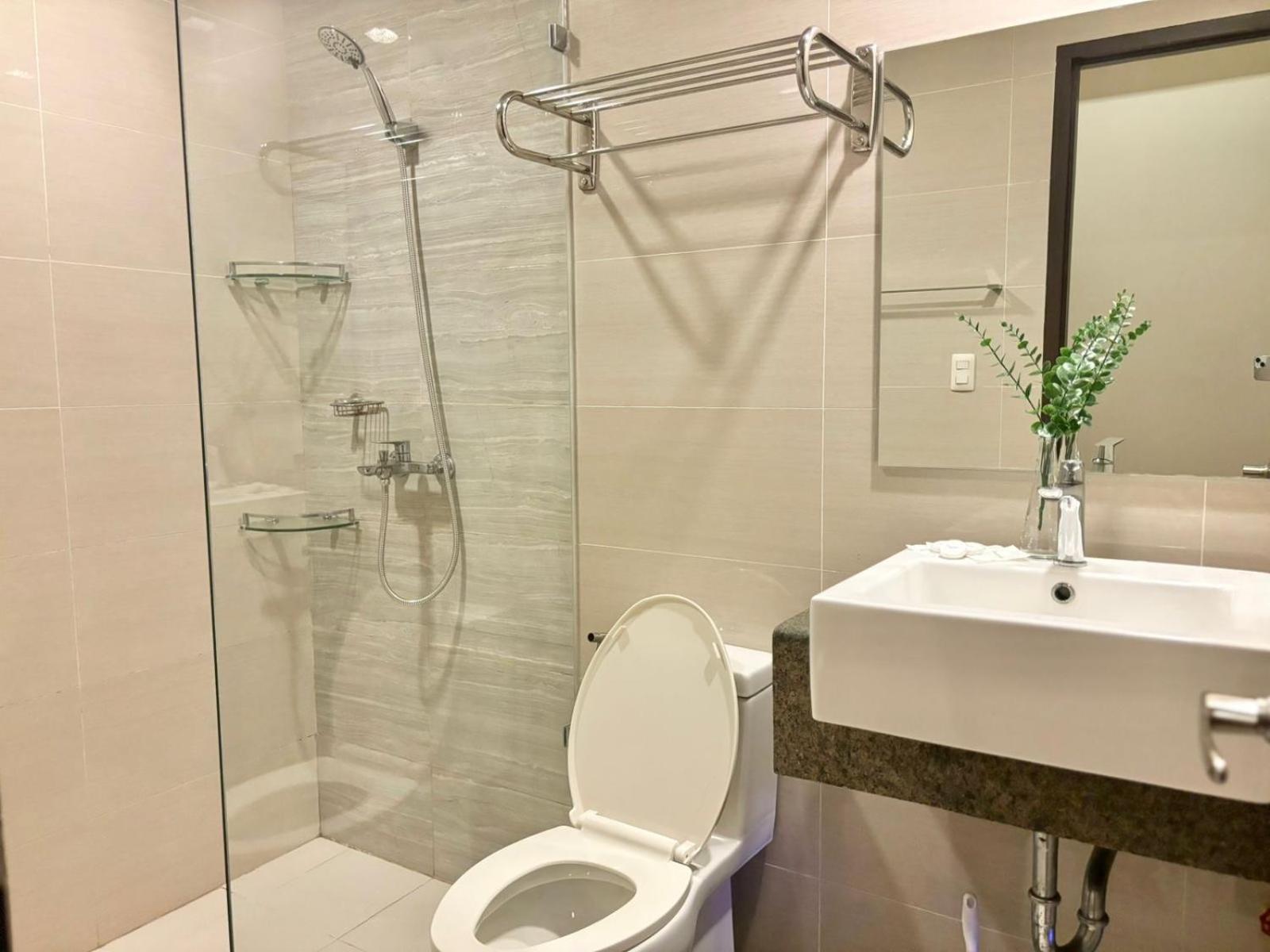 One Manchester Place, Mactan Newtown Lapu-Lapu City