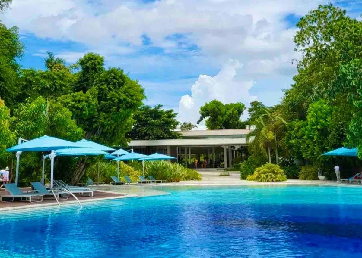 Kate & Keith's Place - Tambuli Seaside Living *
