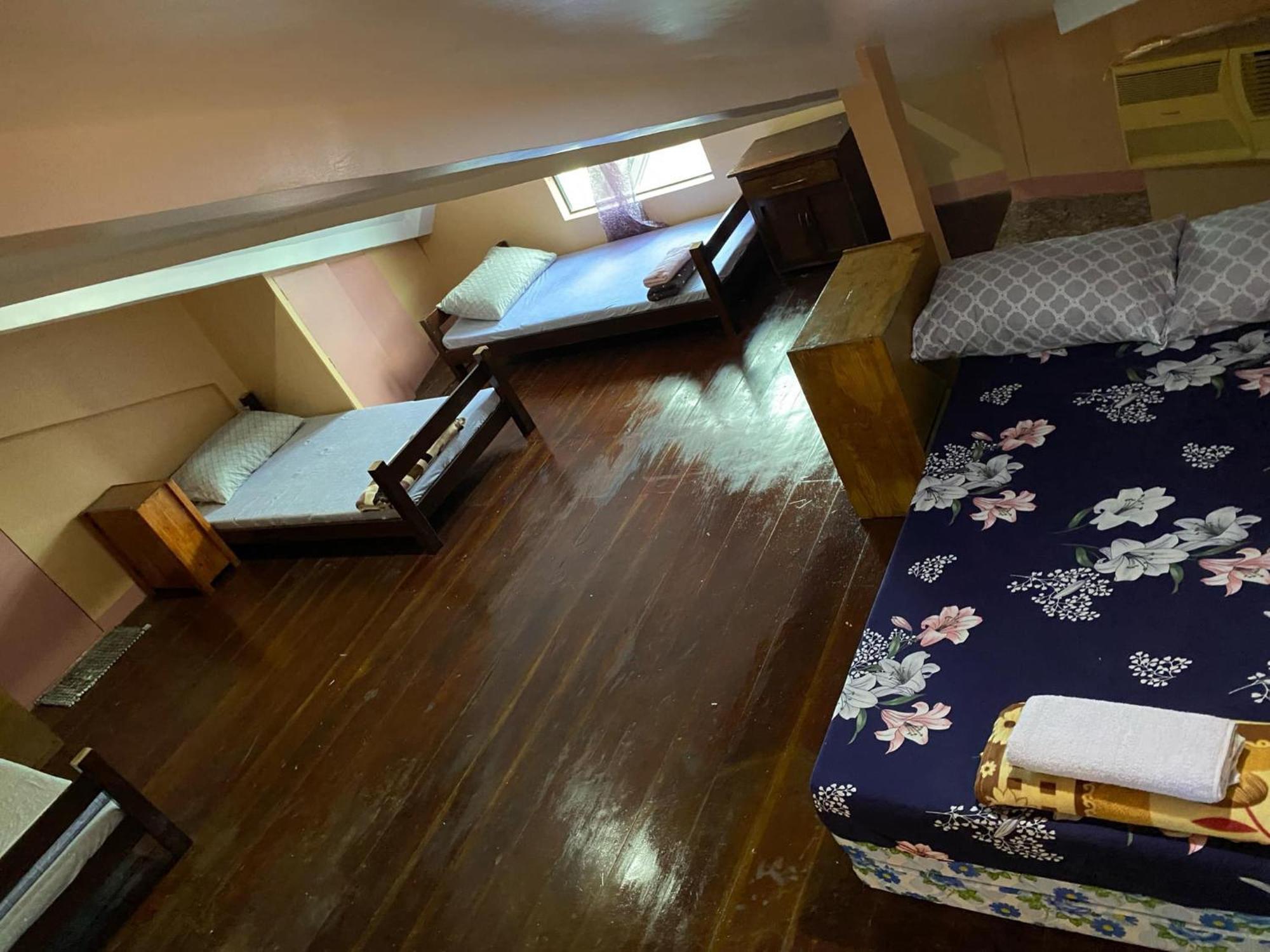 Seashore Garden Apartment Moalboal