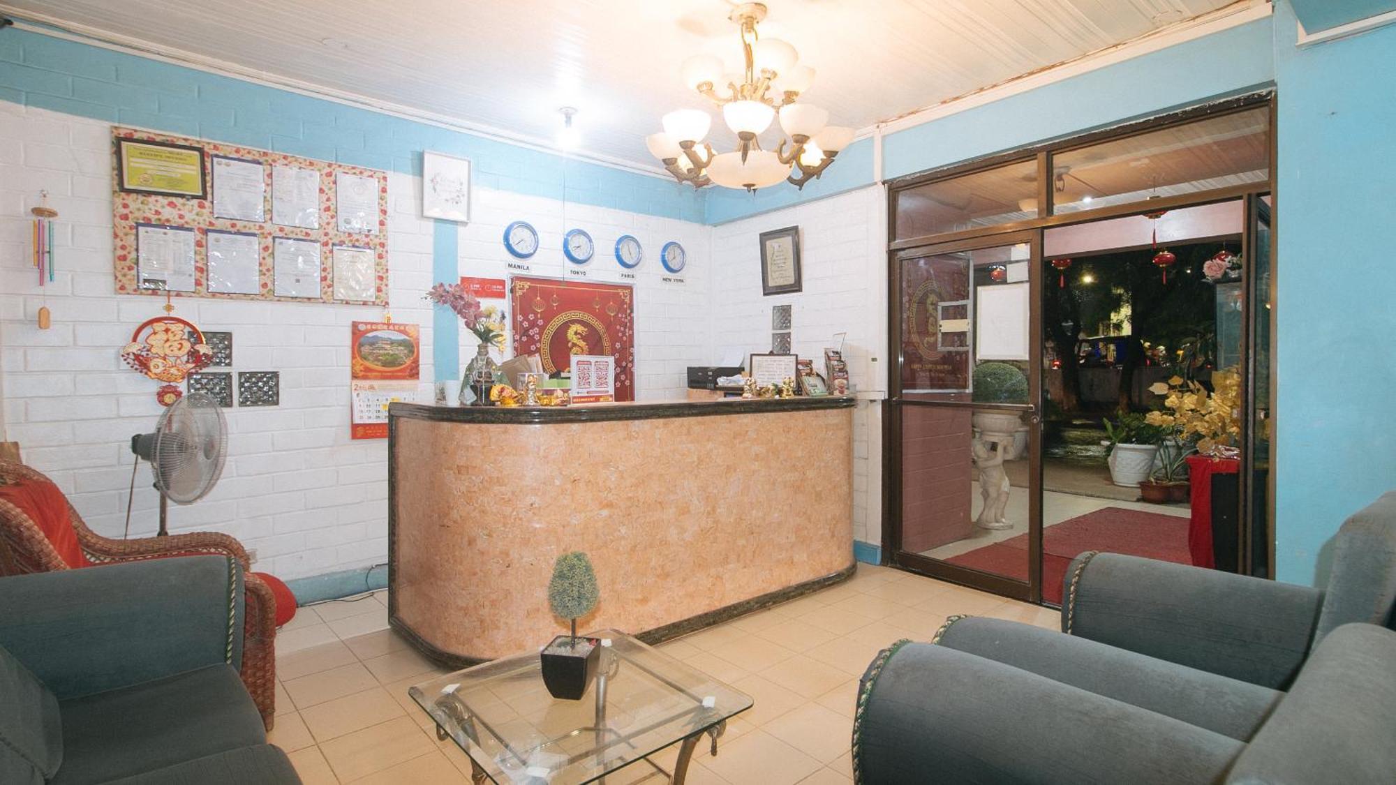 Reddoorz At La Maria And Tourist Hotel Cebu