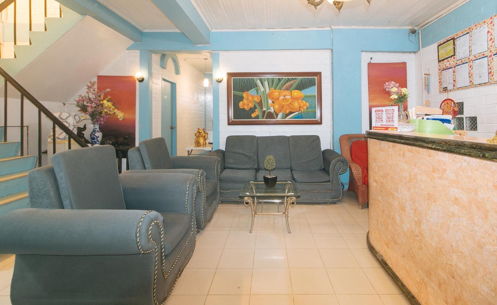 Reddoorz At La Maria And Tourist Hotel Cebu