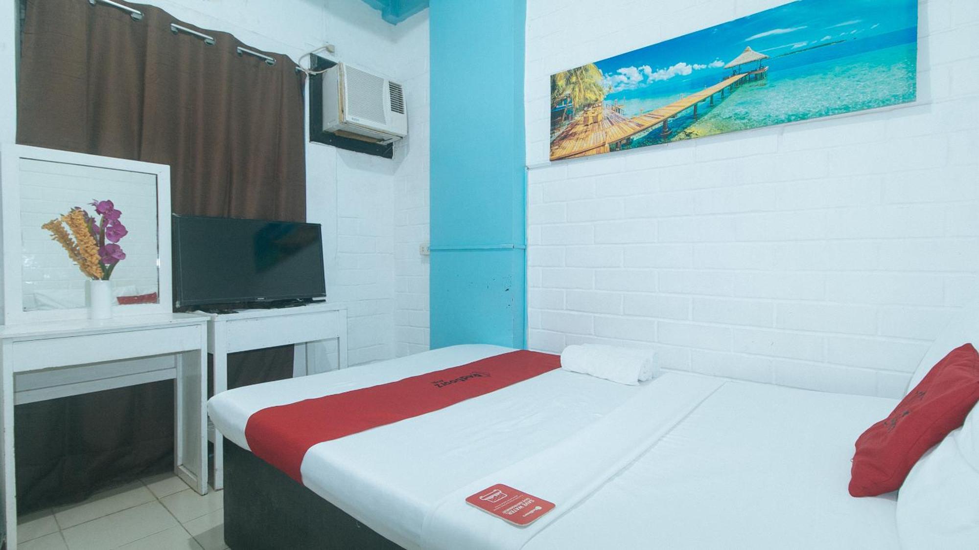 Reddoorz At La Maria And Tourist Hotel 3*