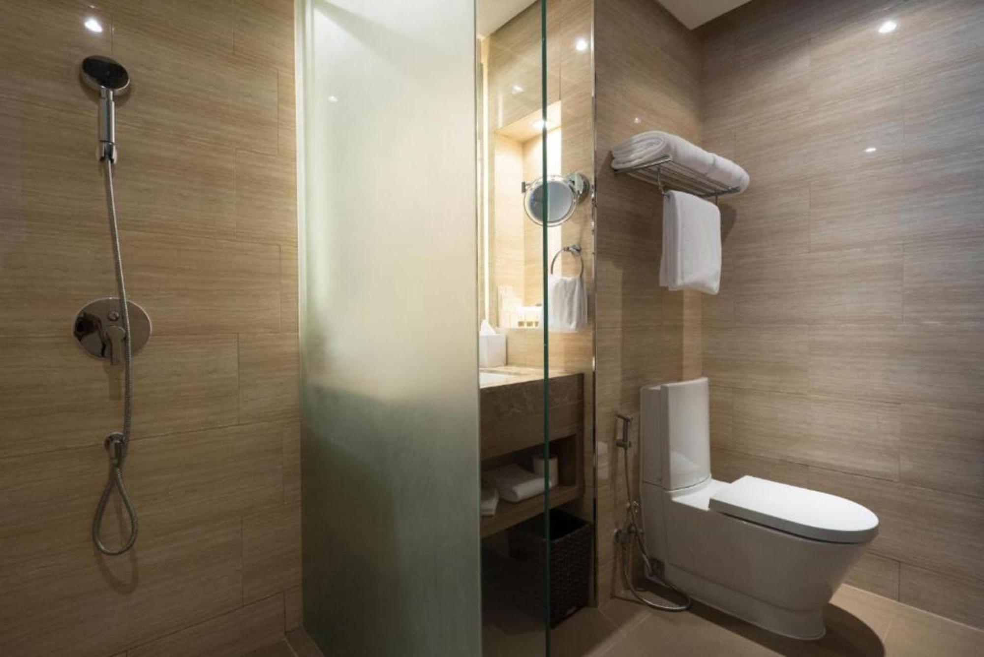 Dusit Thani Mactan Cebu Resort 5*