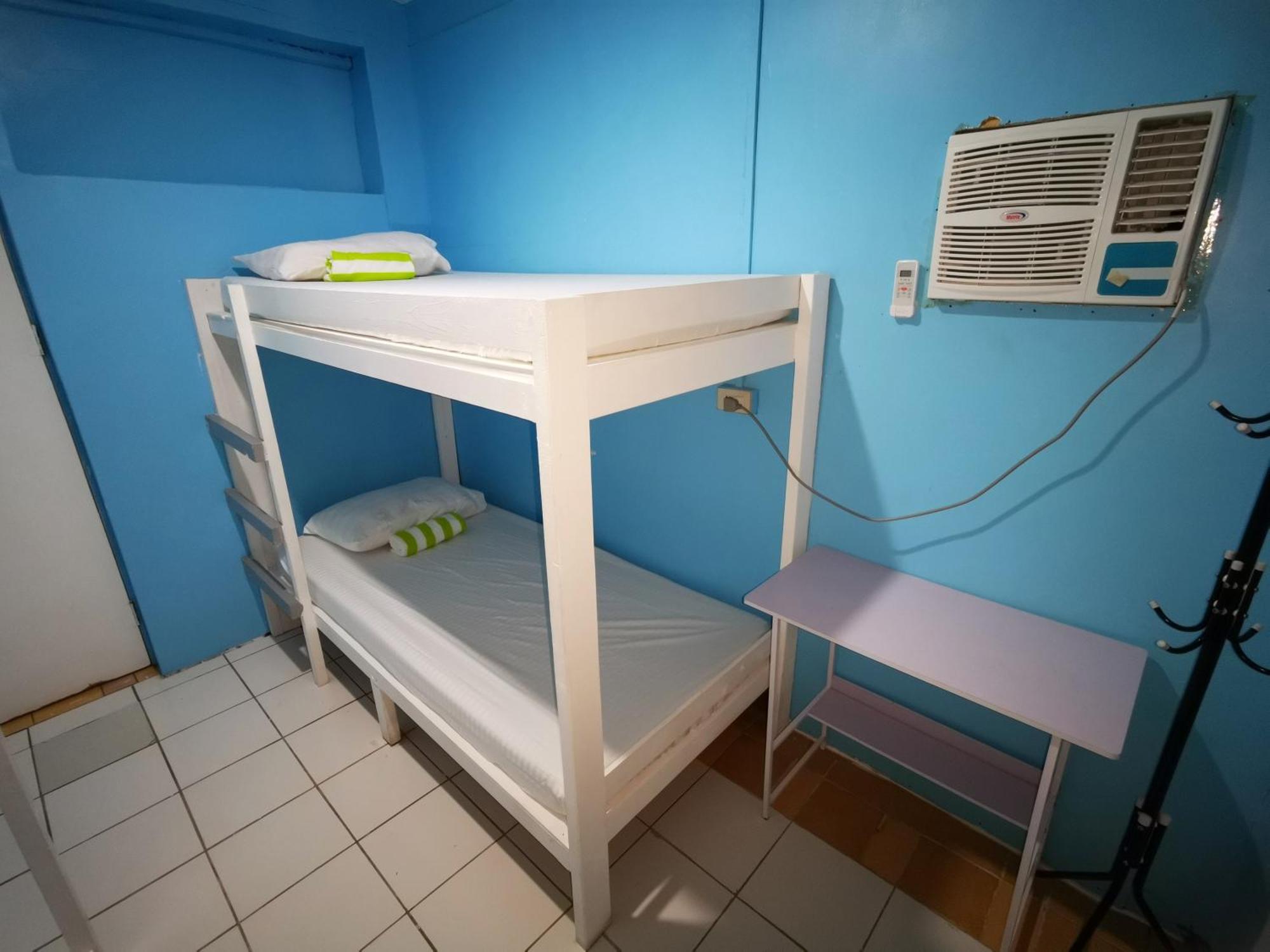 Resort's Side Hostel