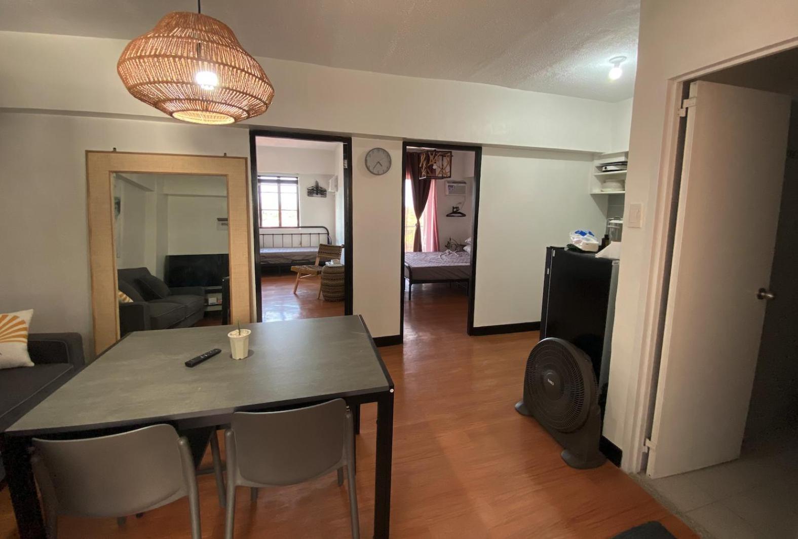 Apartment Cozy 2br With Comfy Beds Near Divespots & Airport *