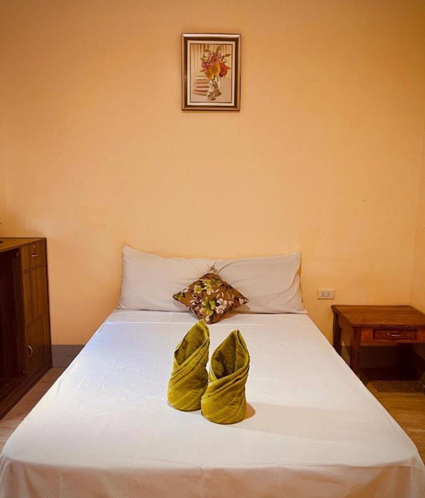 Indino Hostel *