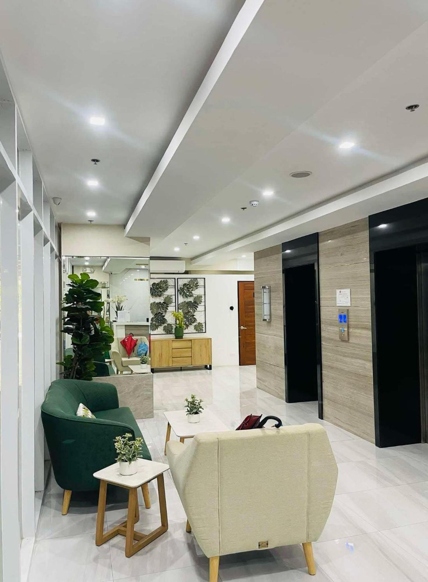 2 Bed Luxe With Netflix And Pool, 10 Min Walk To Fuente - The Heart Of Cebu