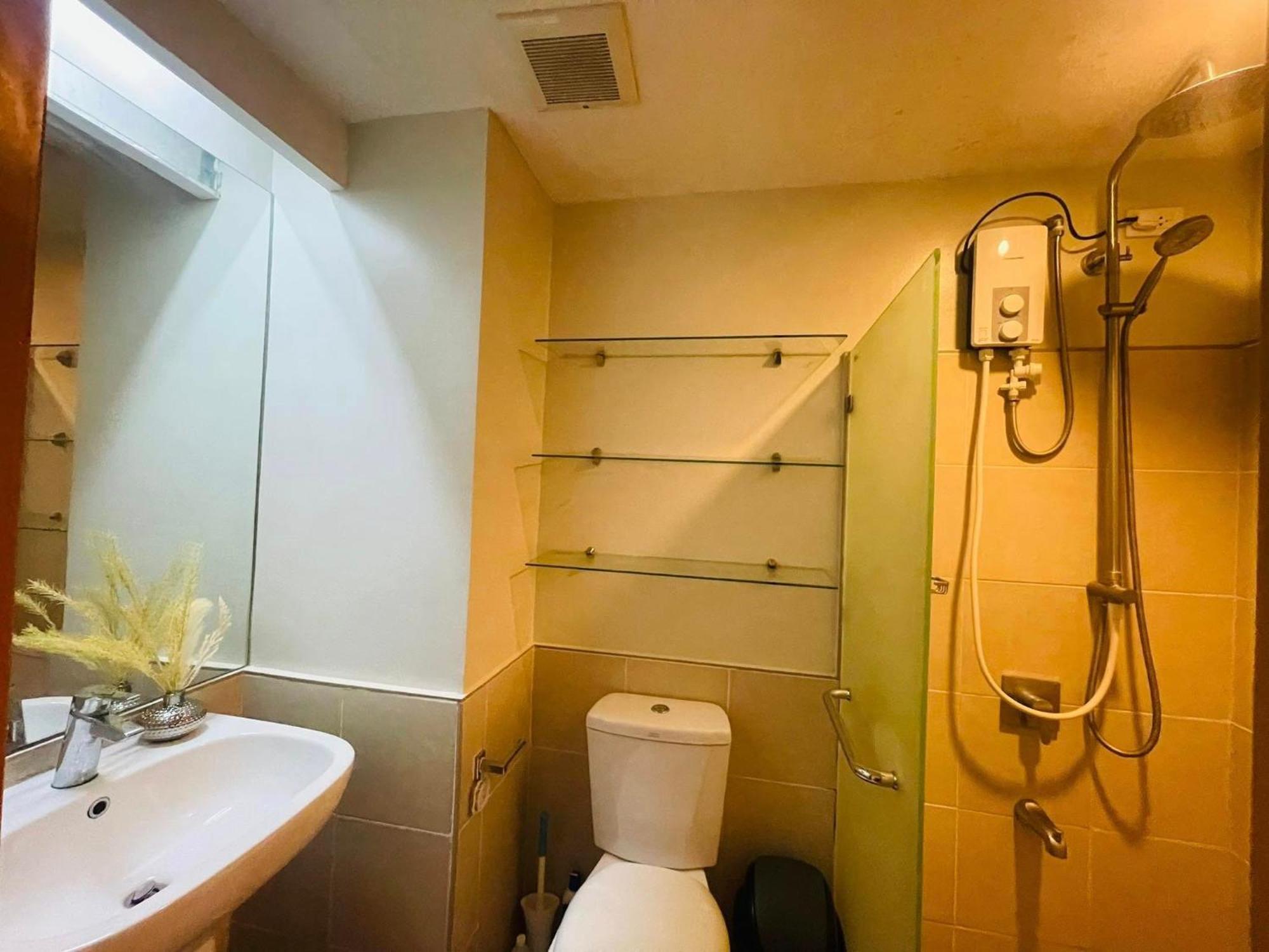 Apartment 1426 Family & Barkada Staycation For 8 Pax Cebu