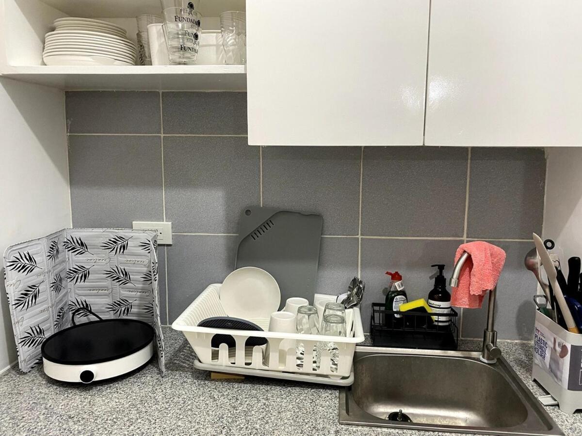Apartment Cozy 2br With Comfy Beds Near Divespots & Airport