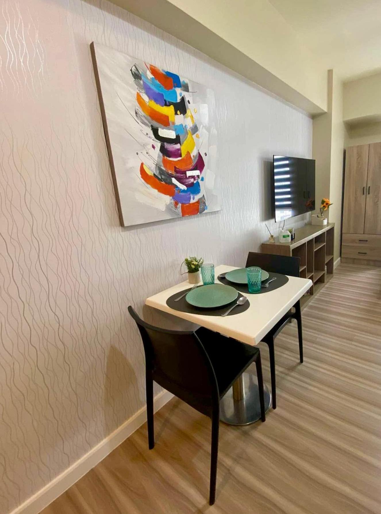 Comfy At Avida Riala It Park Fast Wifi By Snug Retreat * Cebu