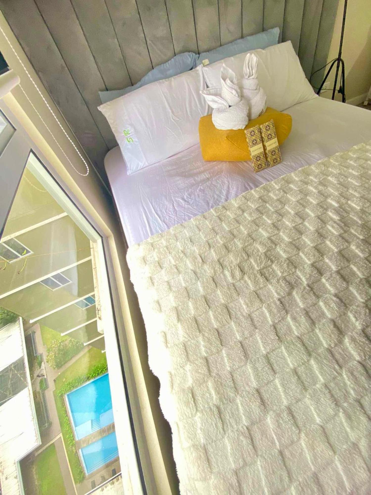 Comfy At Avida Riala It Park Fast Wifi By Snug Retreat Apartment Cebu