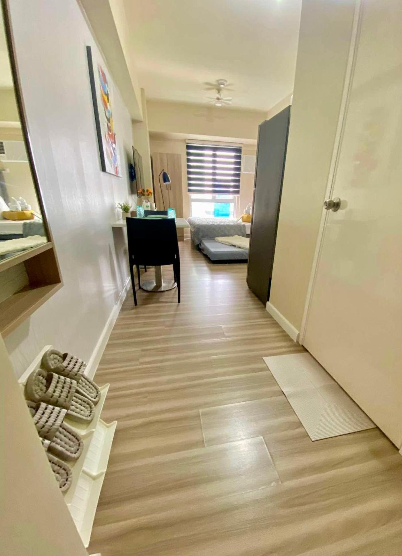 Comfy At Avida Riala It Park Fast Wifi By Snug Retreat *