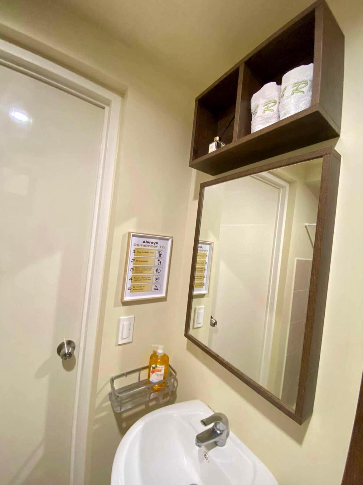 Comfy At Avida Riala It Park Fast Wifi By Snug Retreat