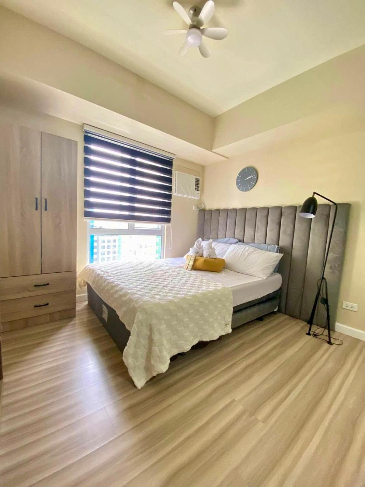 Comfy At Avida Riala It Park Fast Wifi By Snug Retreat Apartment *