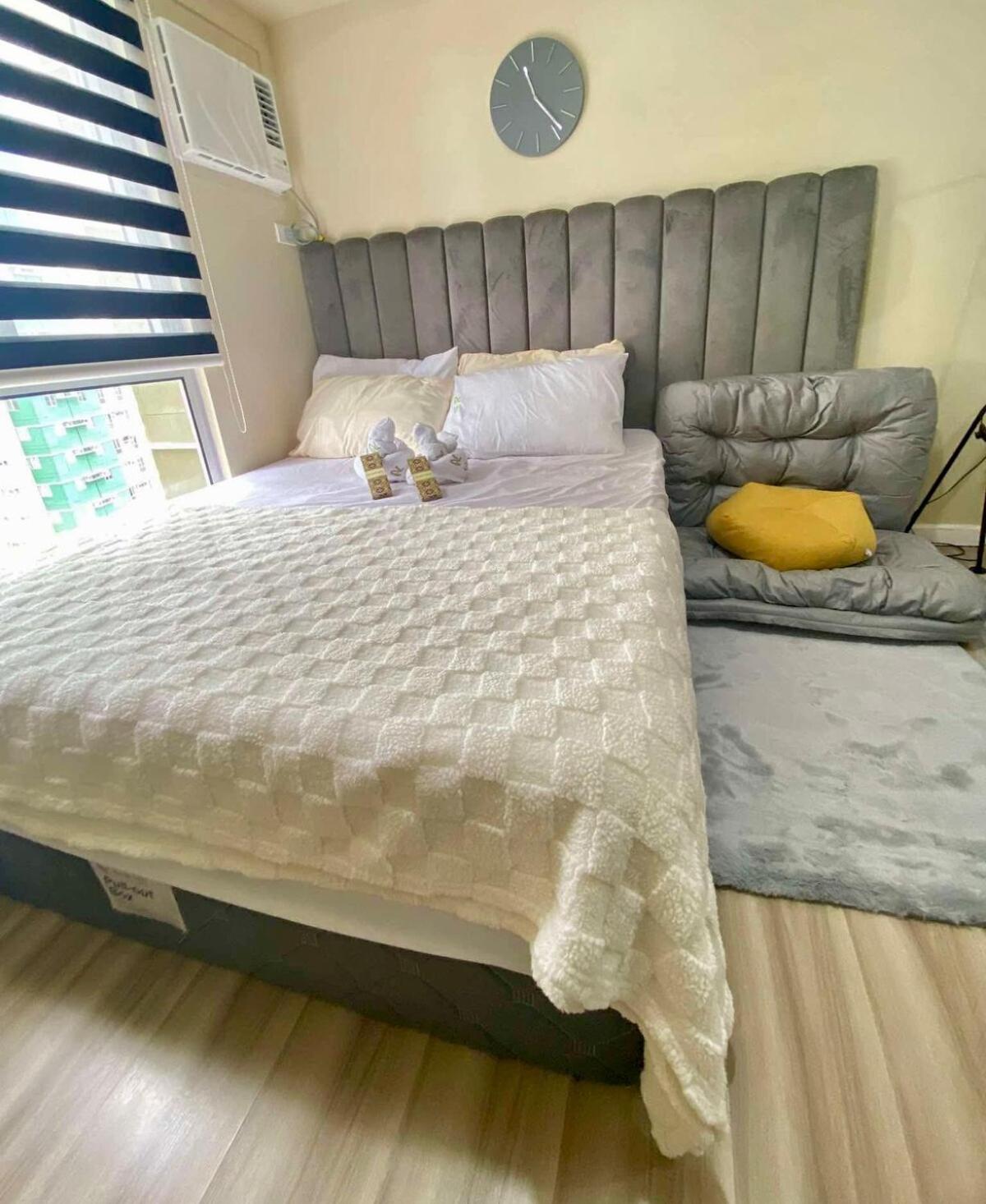 Comfy At Avida Riala It Park Fast Wifi By Snug Retreat Apartment *