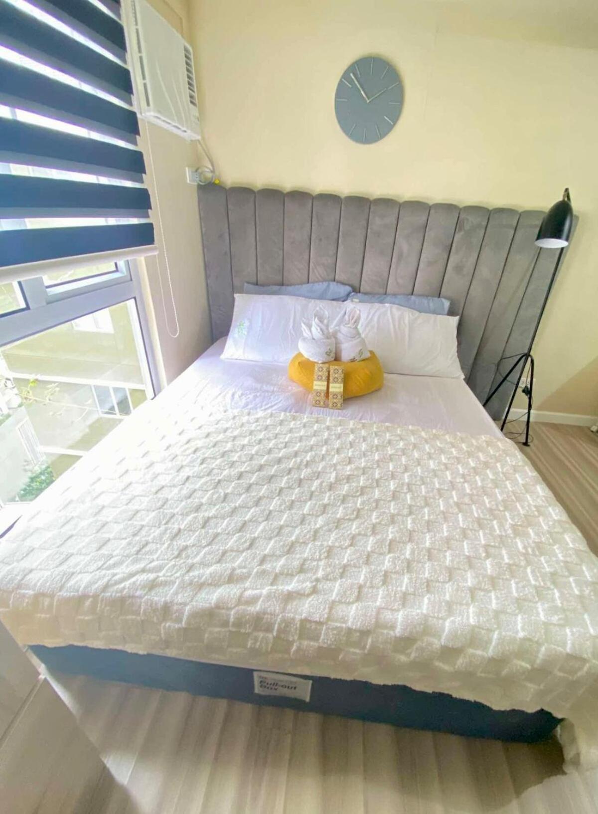 Comfy At Avida Riala It Park Fast Wifi By Snug Retreat Apartment *