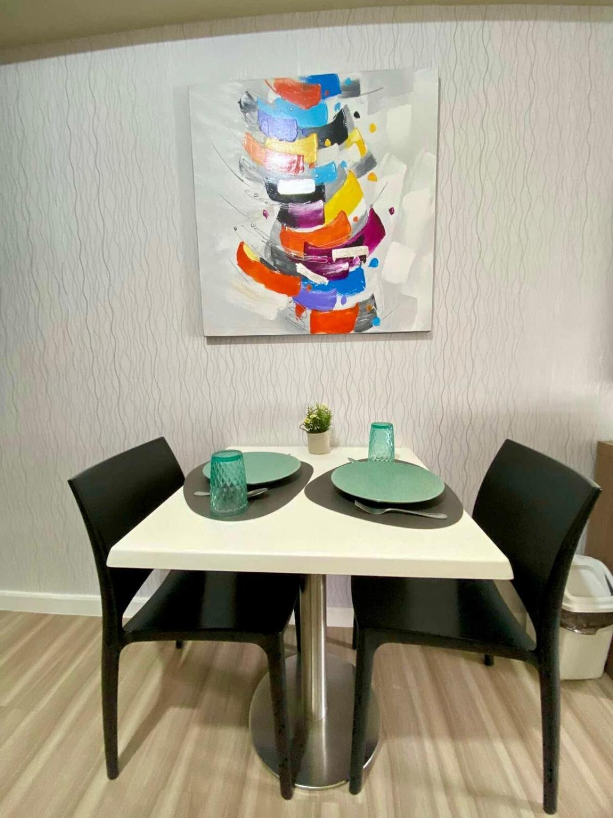 Comfy At Avida Riala It Park Fast Wifi By Snug Retreat * Cebu