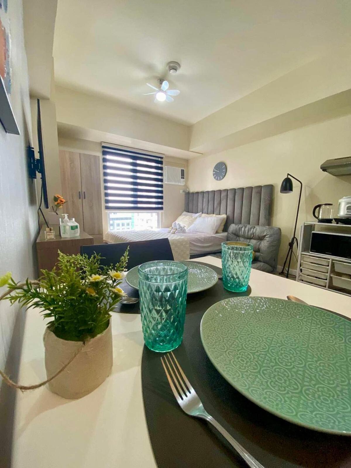 Comfy At Avida Riala It Park Fast Wifi By Snug Retreat Apartment Cebu