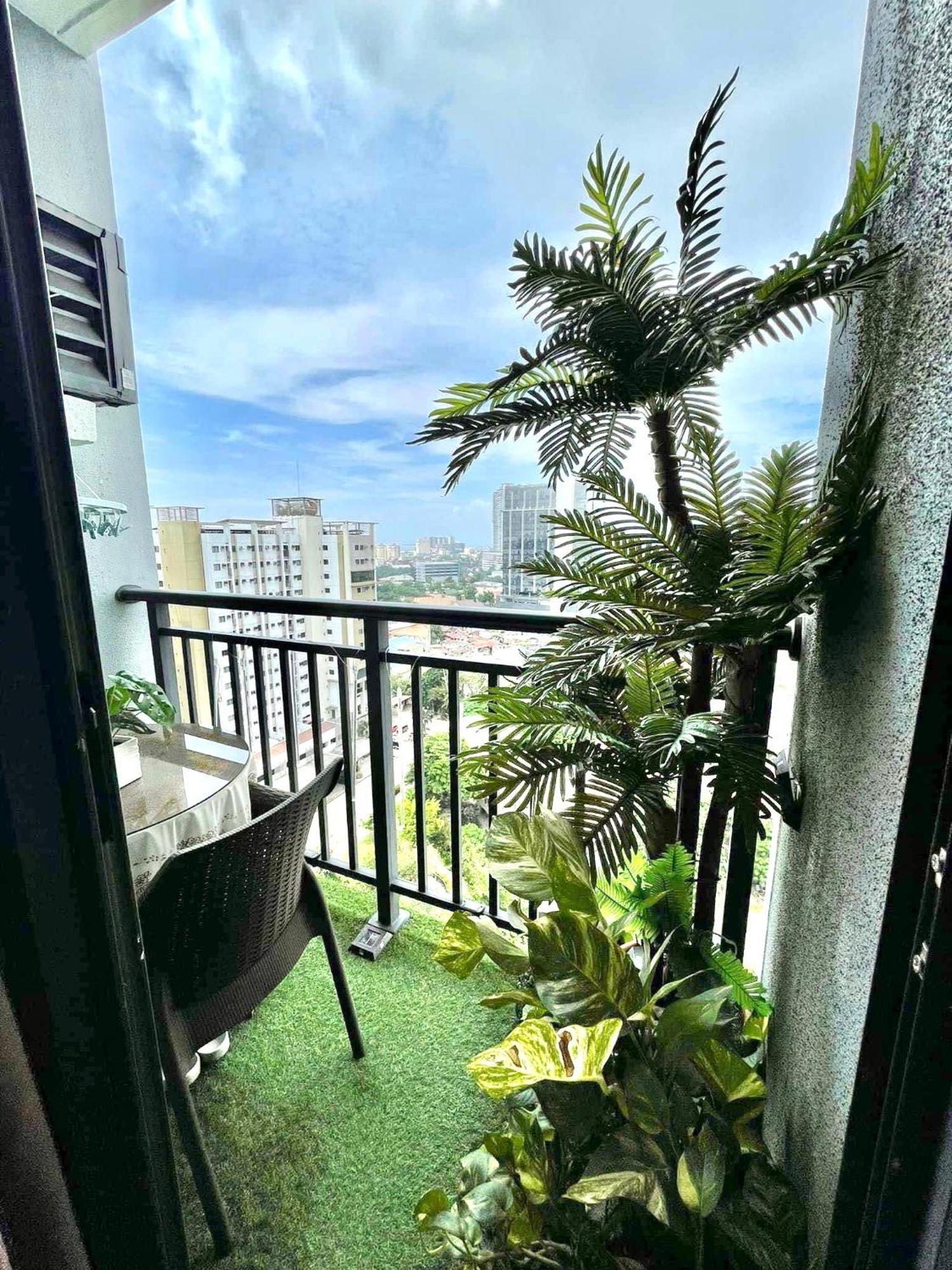 Aparthotel Grand Residences Condohotel In