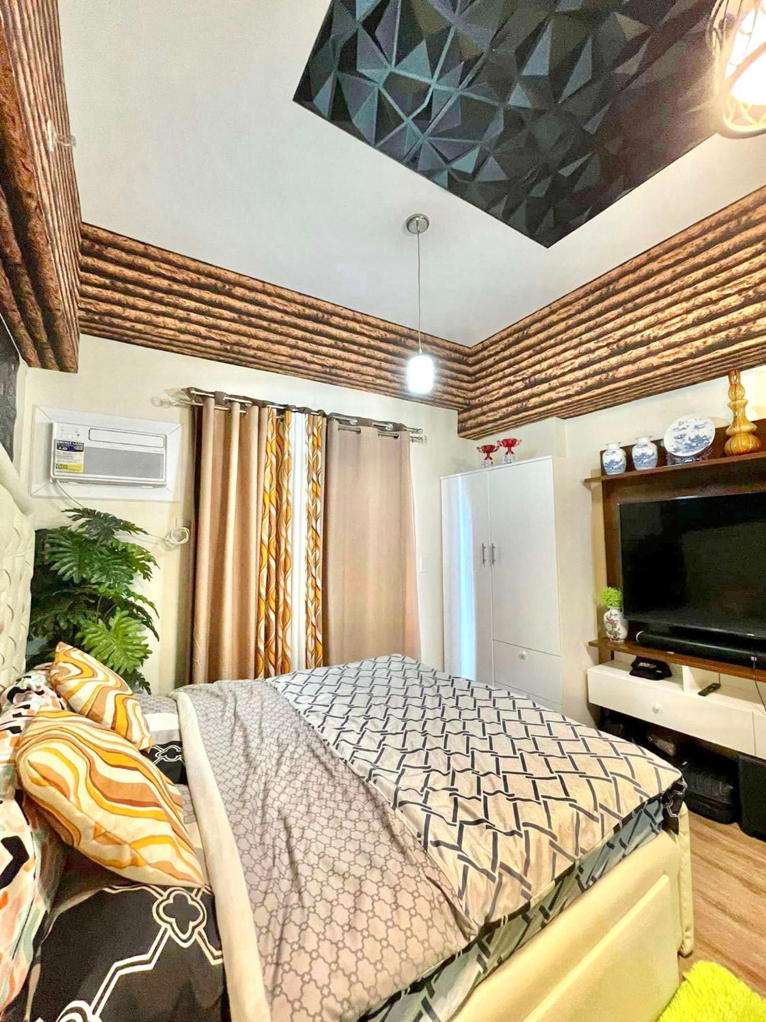 Grand Residences Condohotel In *