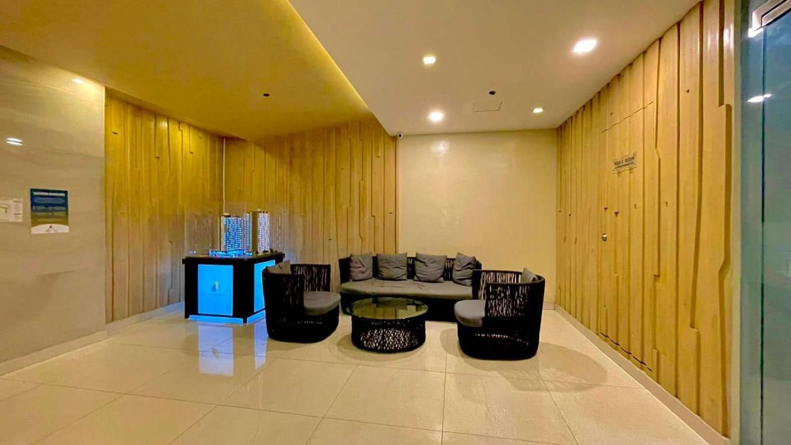Aparthotel Casa Mira Towers, Salvador Street Labangon, *