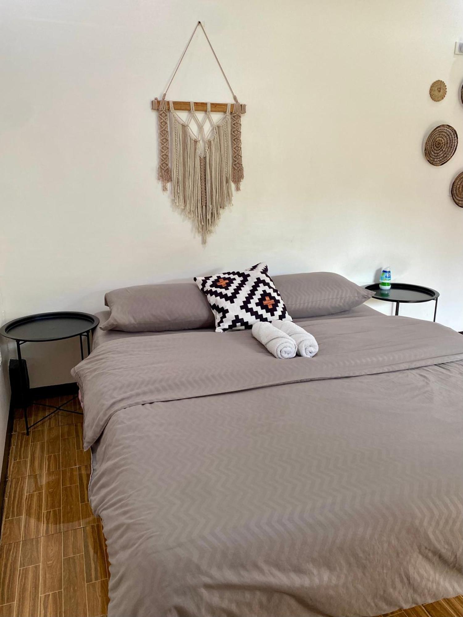 Topbudz Panagsama Couple Guest house