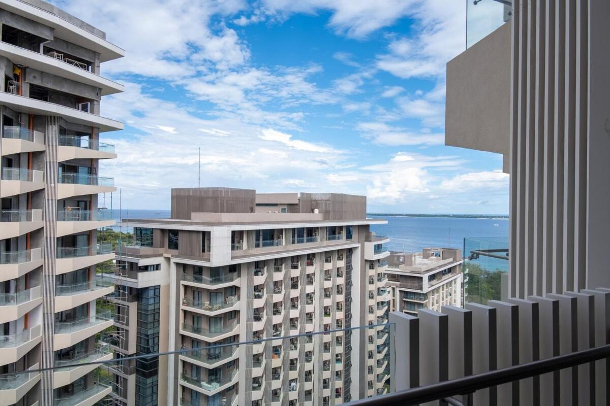 The Royal Staghorn - A Luxury Apartment
