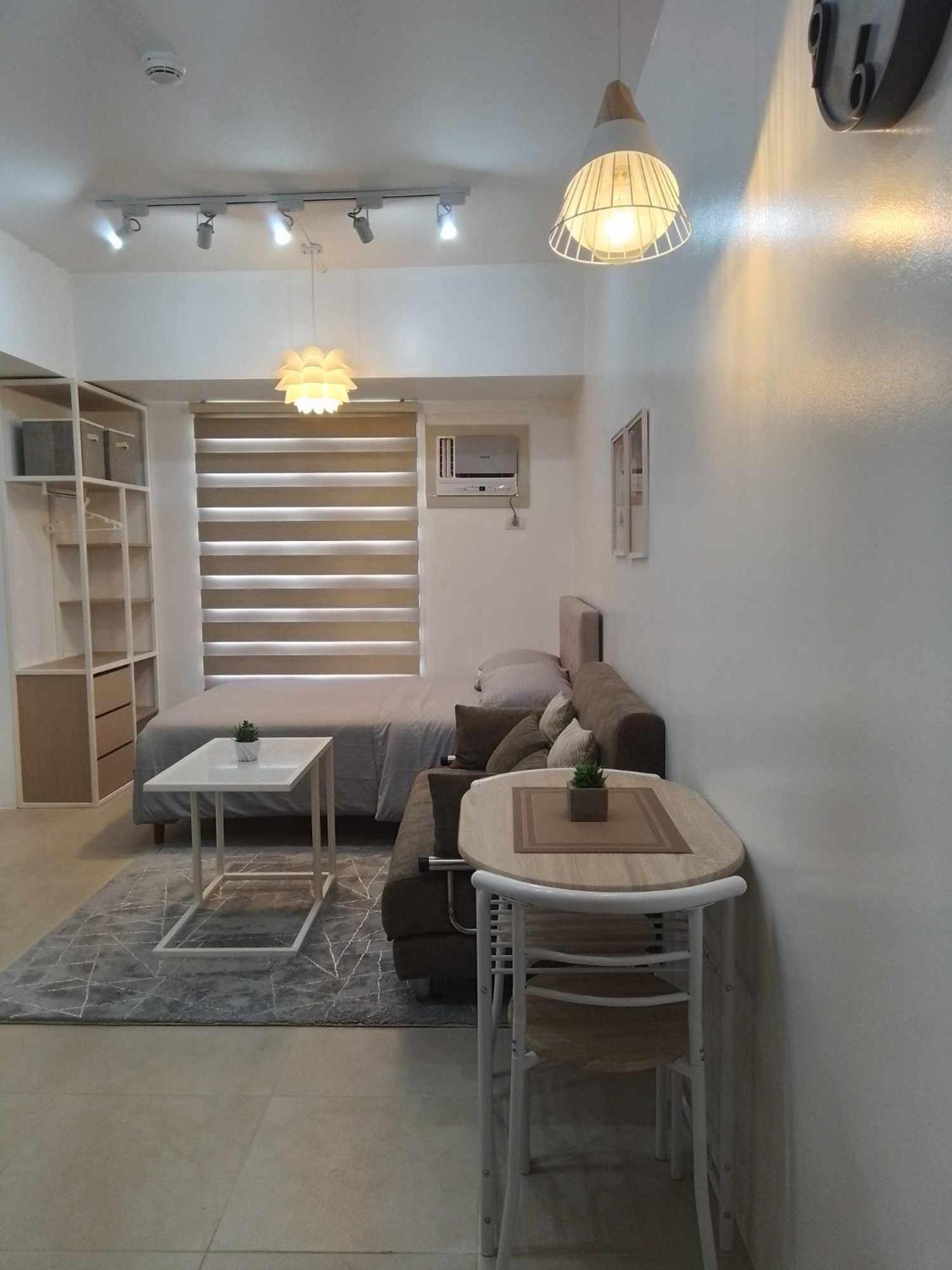 Comfy At Avida Tower 4, It Park Aparthotel Cebu