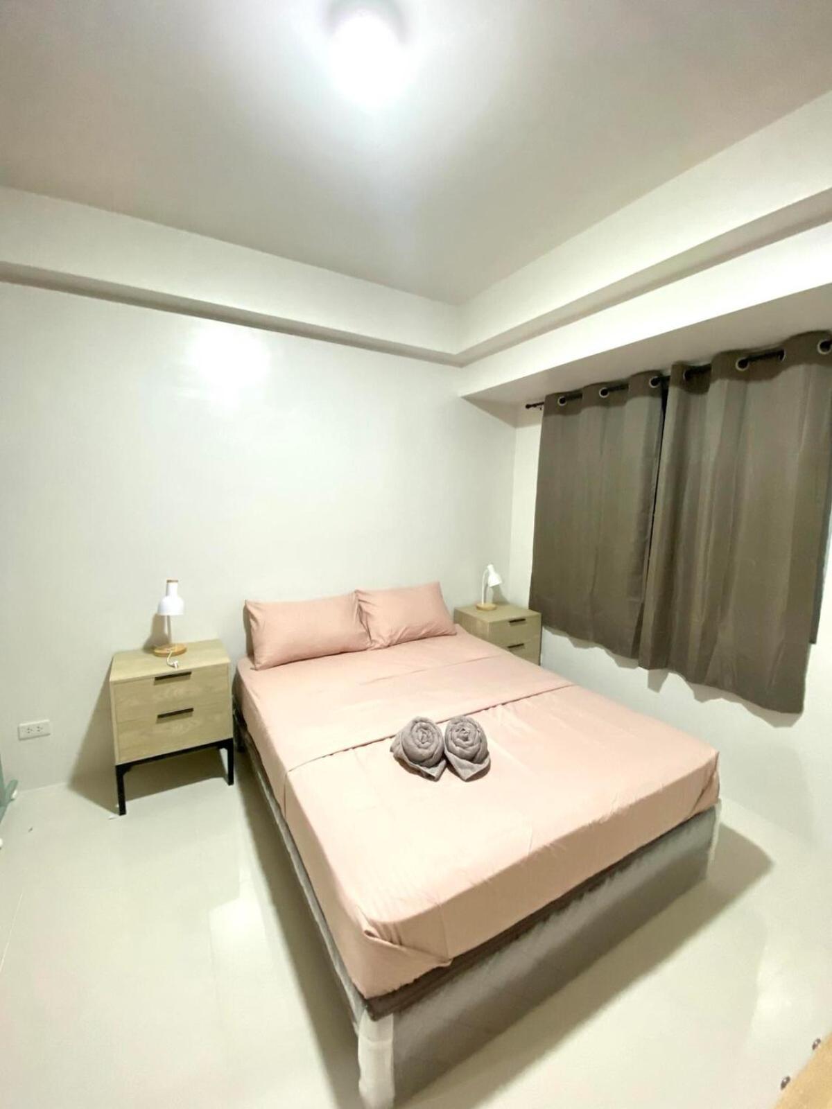 Apartment One Br With Balcony At East Gate *