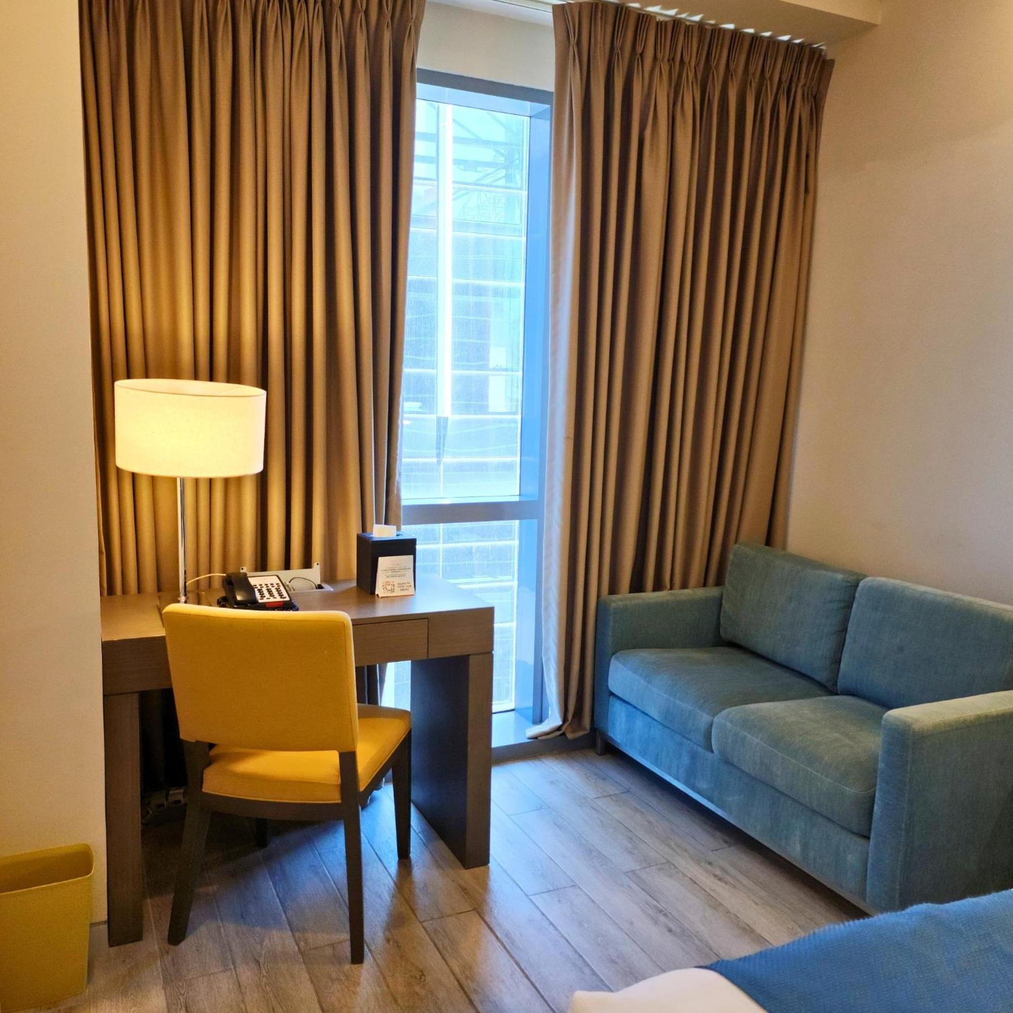 Savoy Mactan Hotel 4*