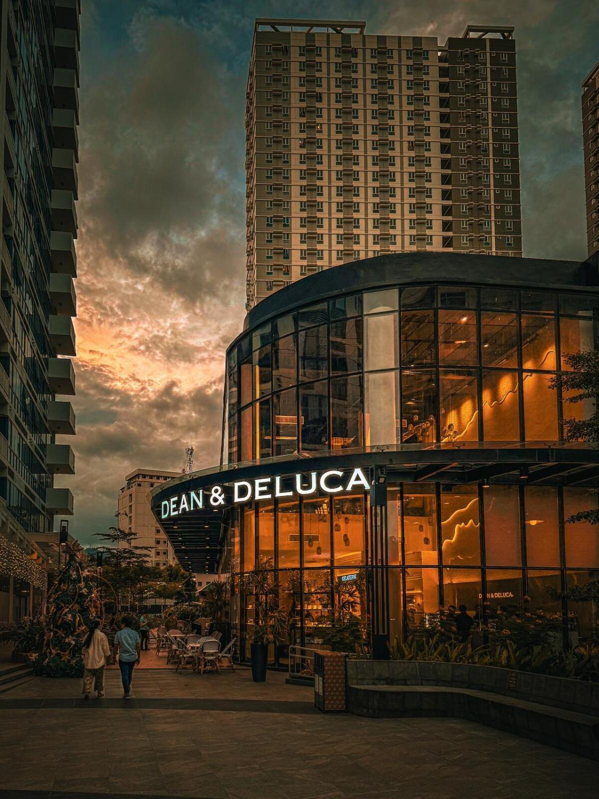 1br Family At 38park I T Park 300mb Wifi * Cebu